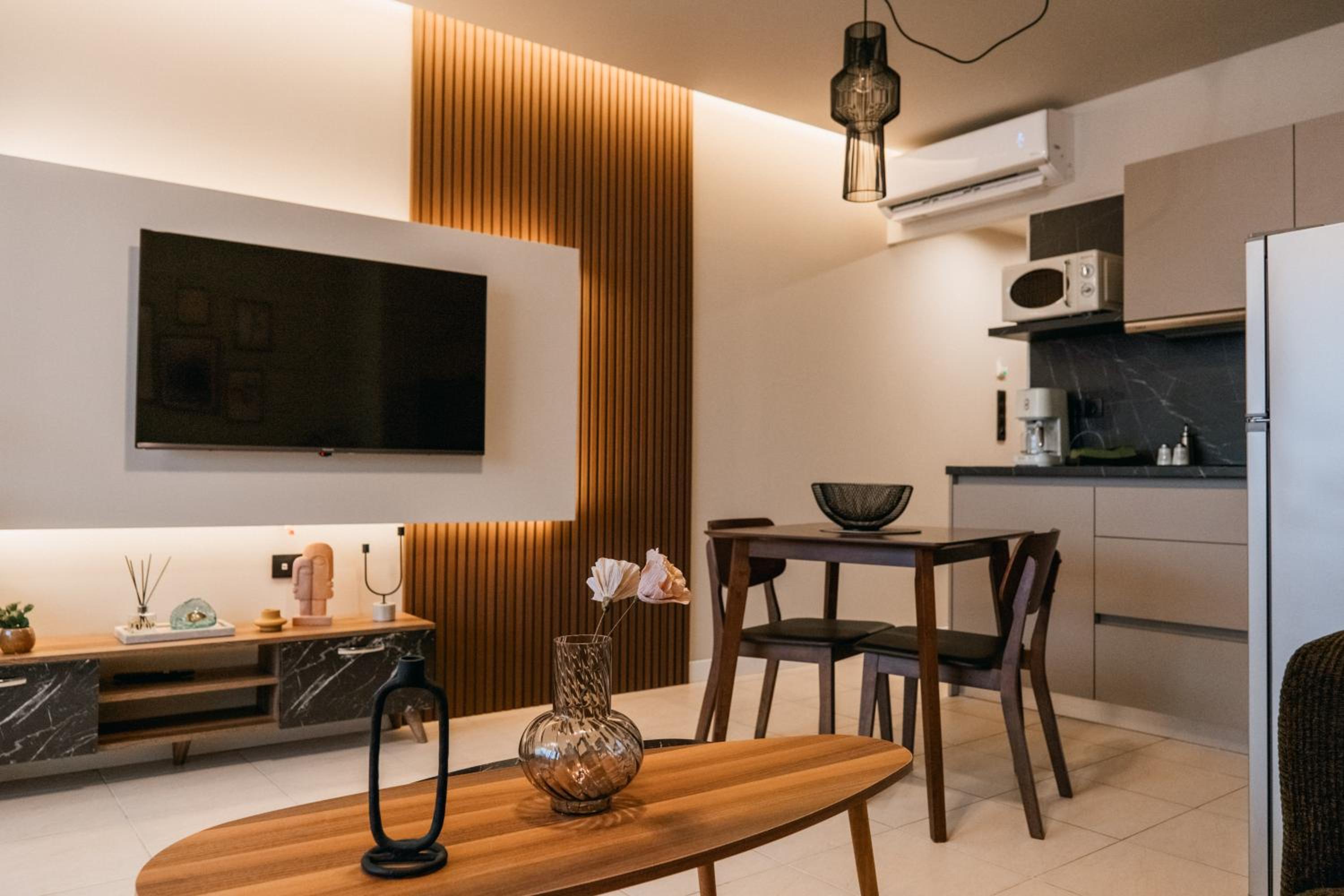 One-Bedroom Apartment