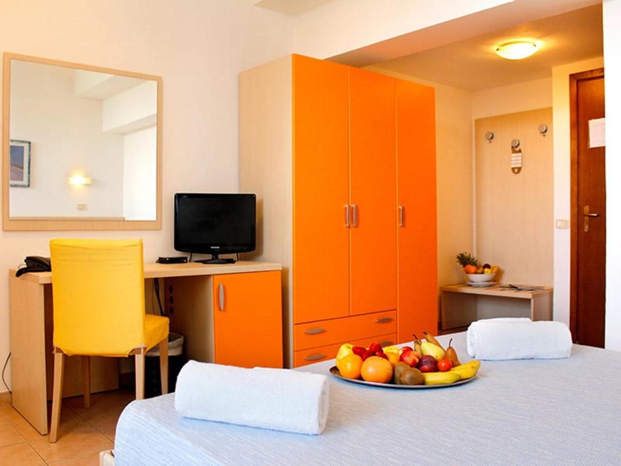 Quadruple Room with Garden View photo 2