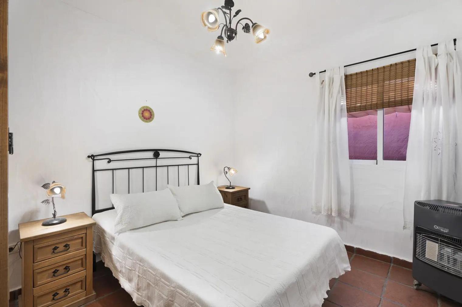 Two-Room Apartment - Photo 4