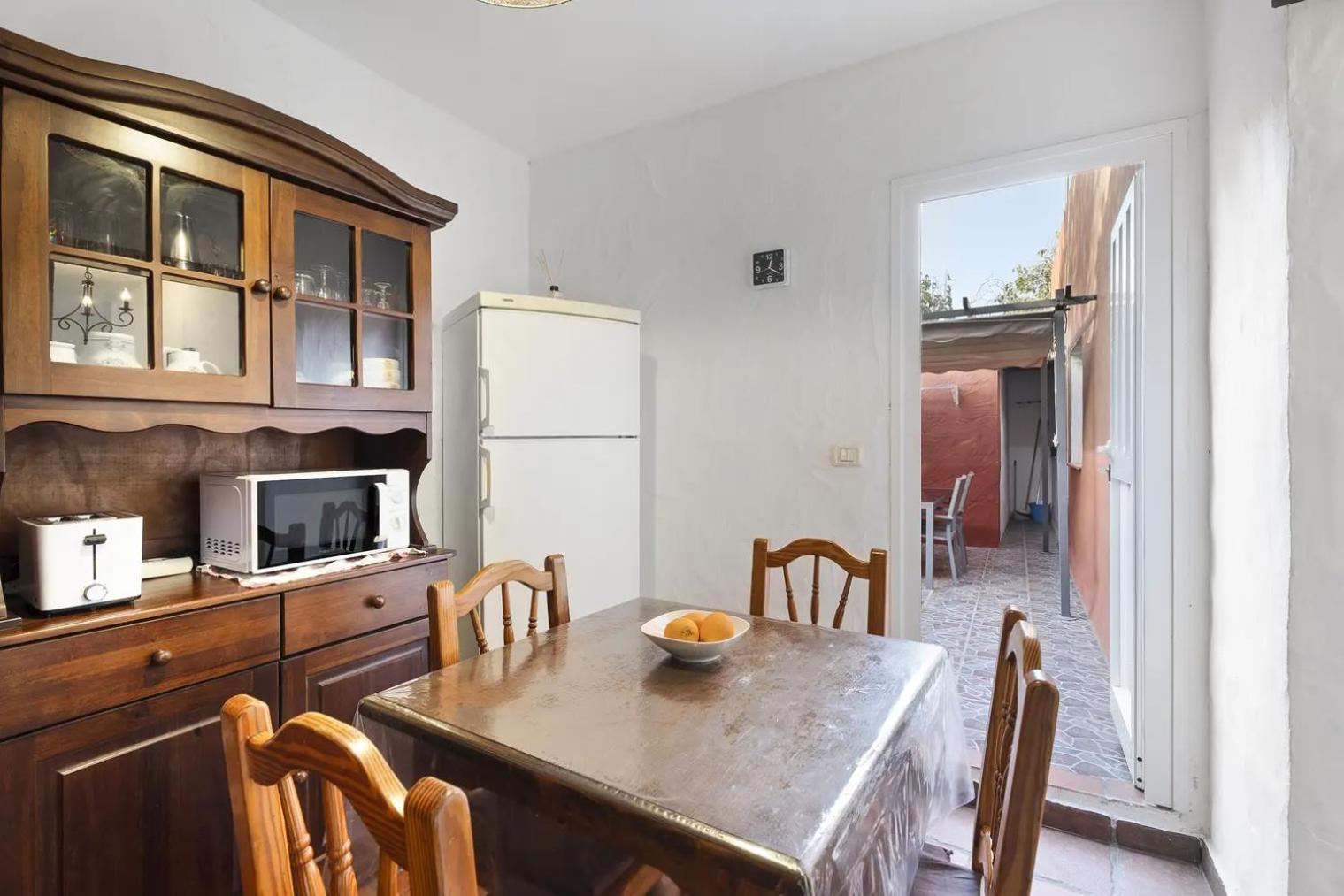 Two-Room Apartment - Photo 19