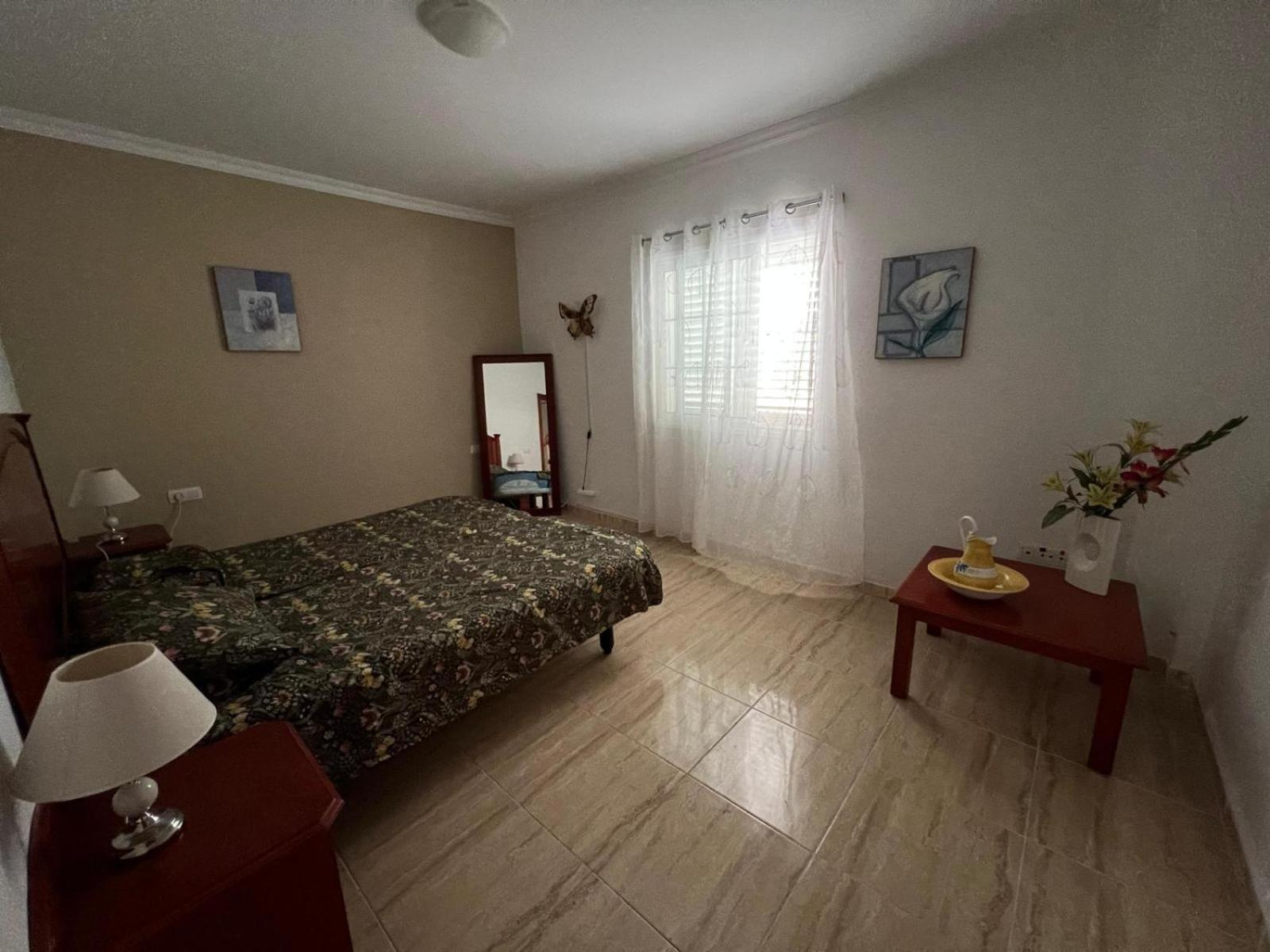 Casa de tres habitaciones