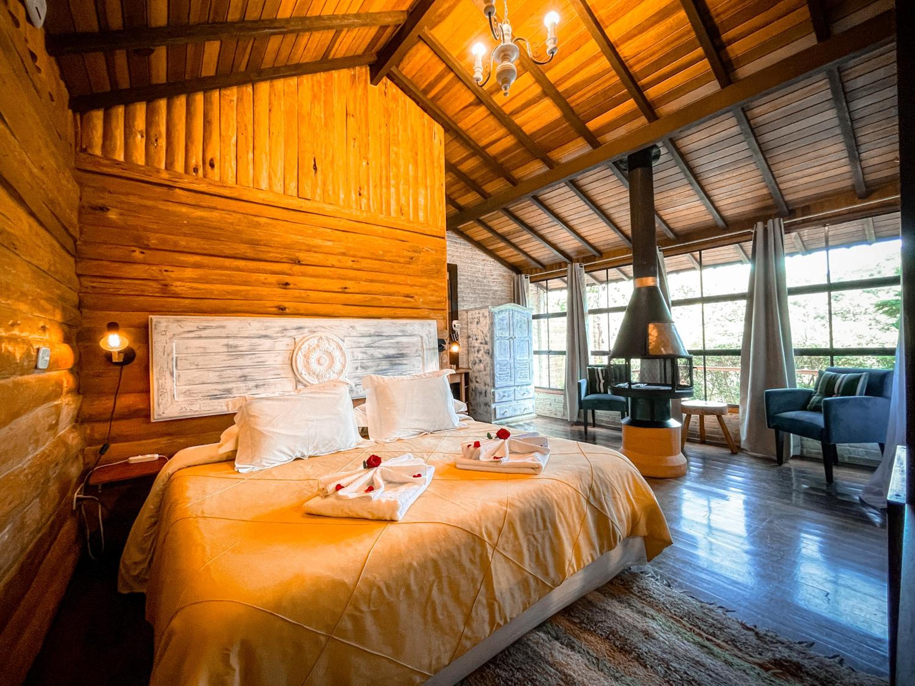 King Suite with Spa Bath photo 1
