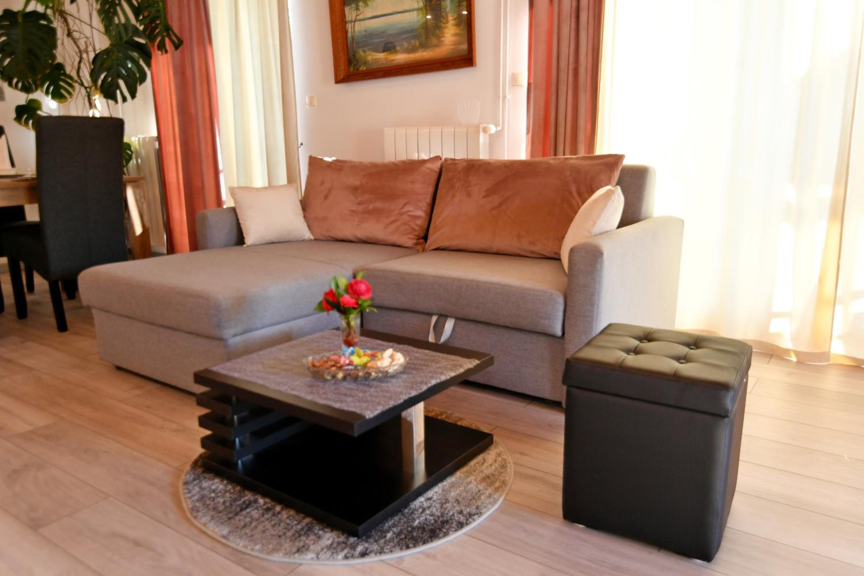 Two-Bedroom Apartment - Photo 1
