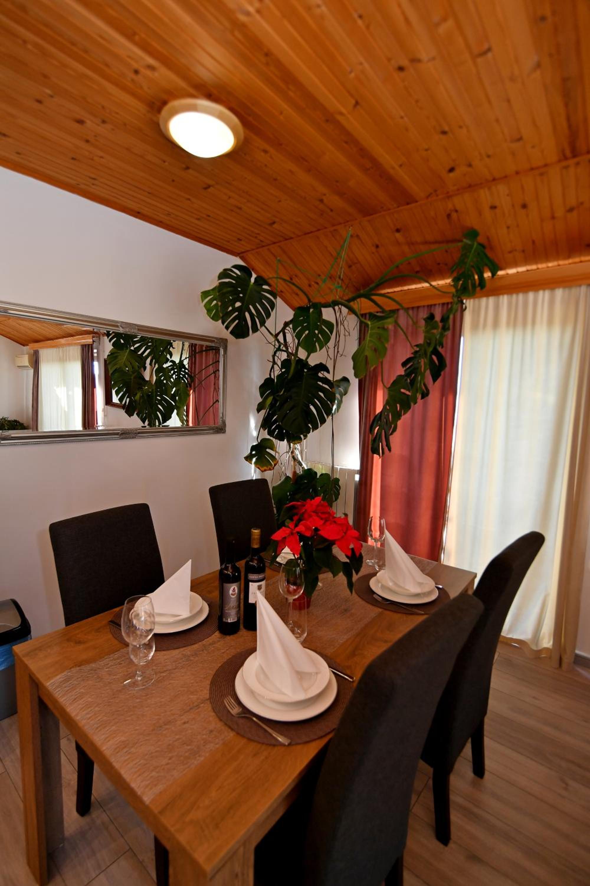 Two-Bedroom Apartment - Photo 6