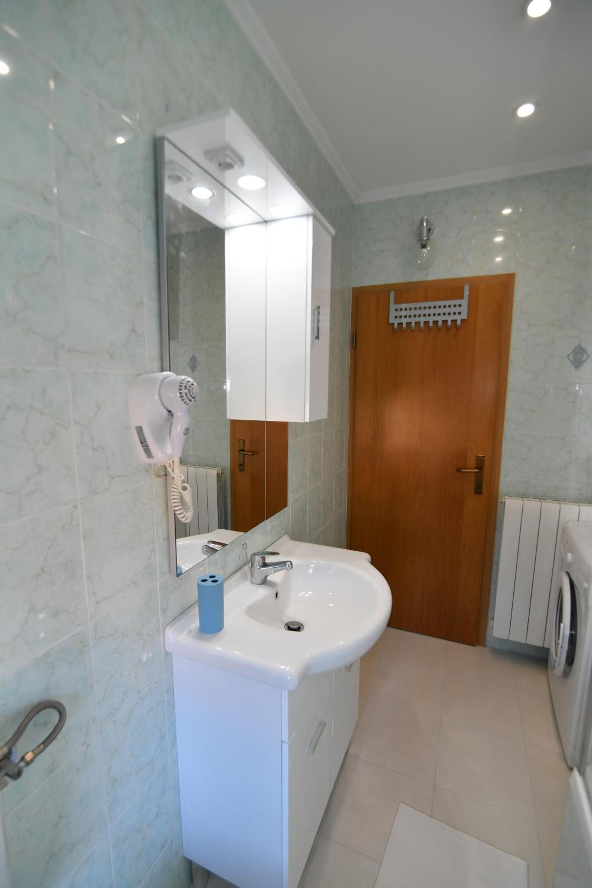 Two-Bedroom Apartment - Photo 45