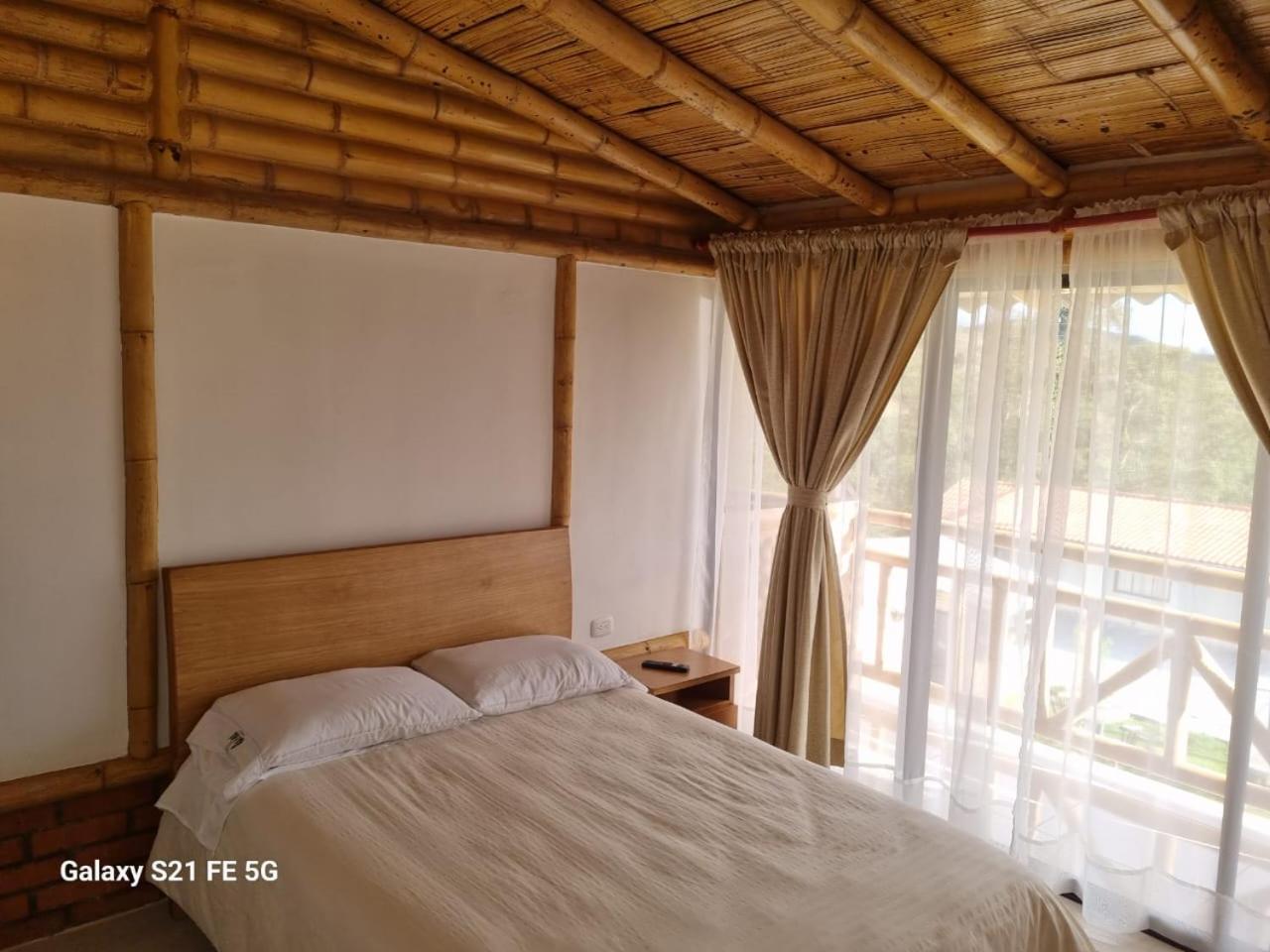 Double Room with Lake View photo 1