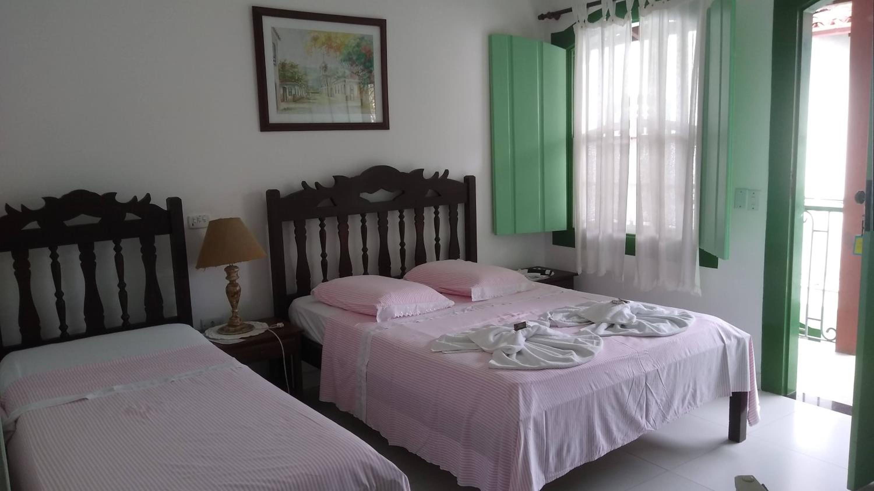 Superior Suite - Photo 14
