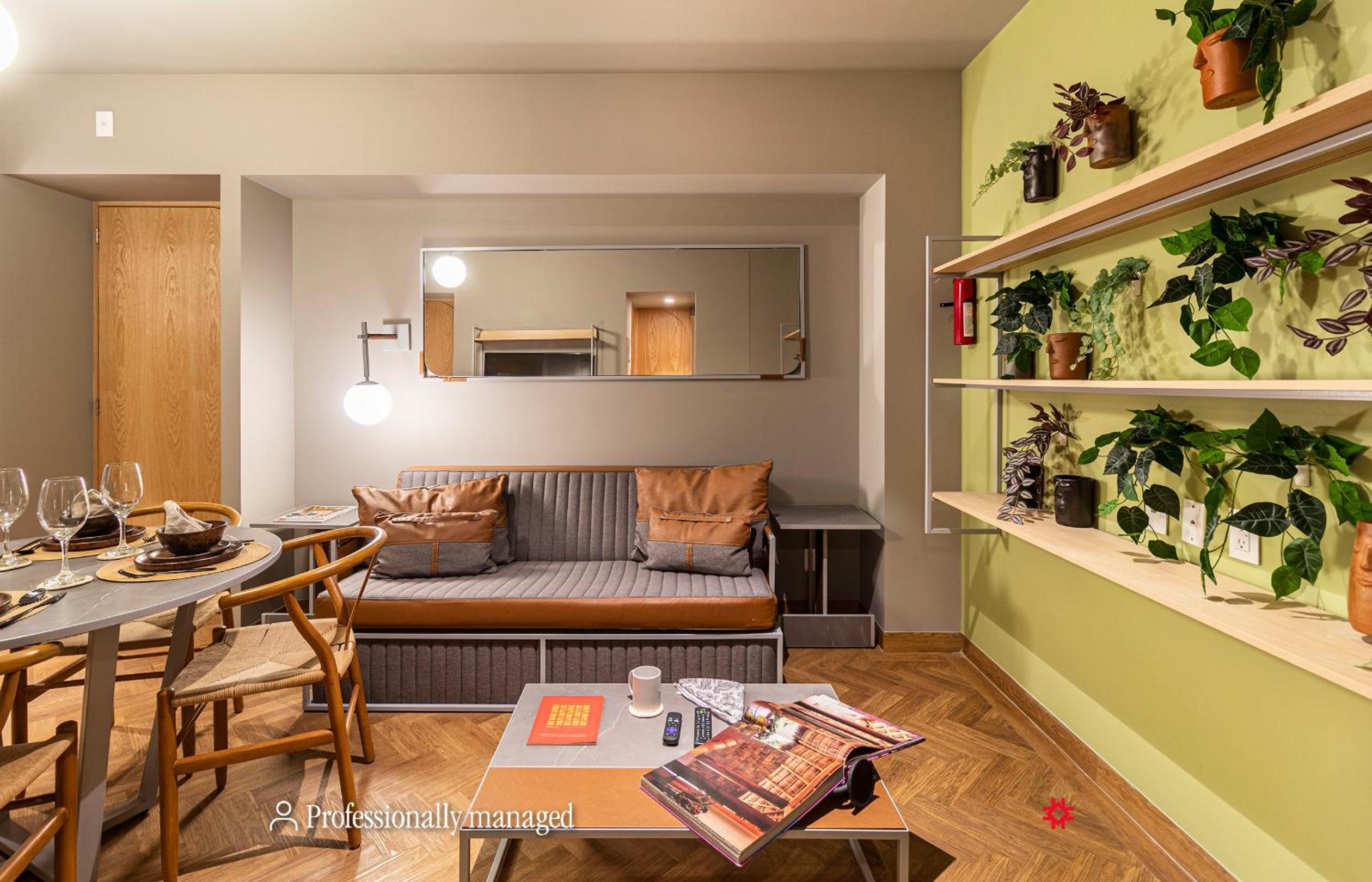 Studio Apartment with balcony - Photo 1