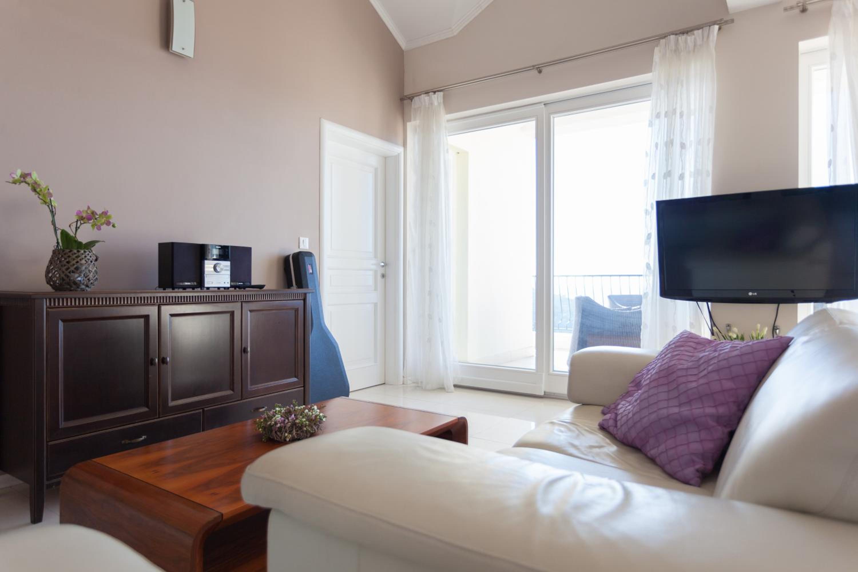 Apartment with Sea View