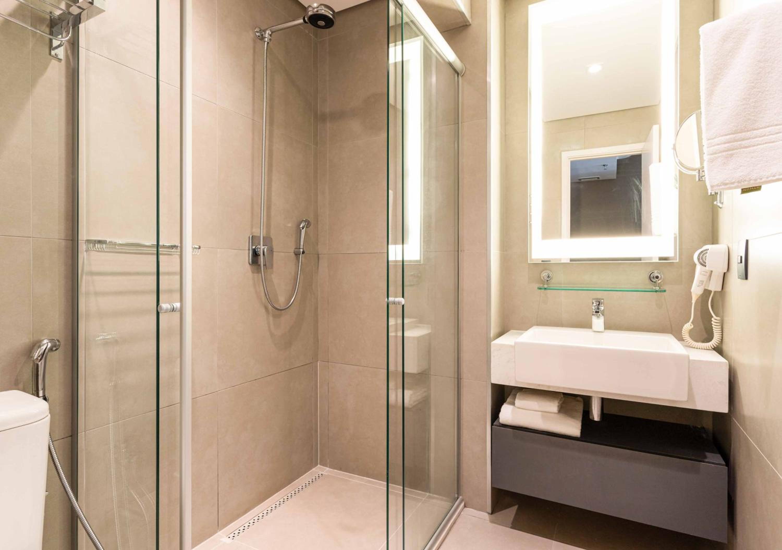 Studio Apartment - Photo 8