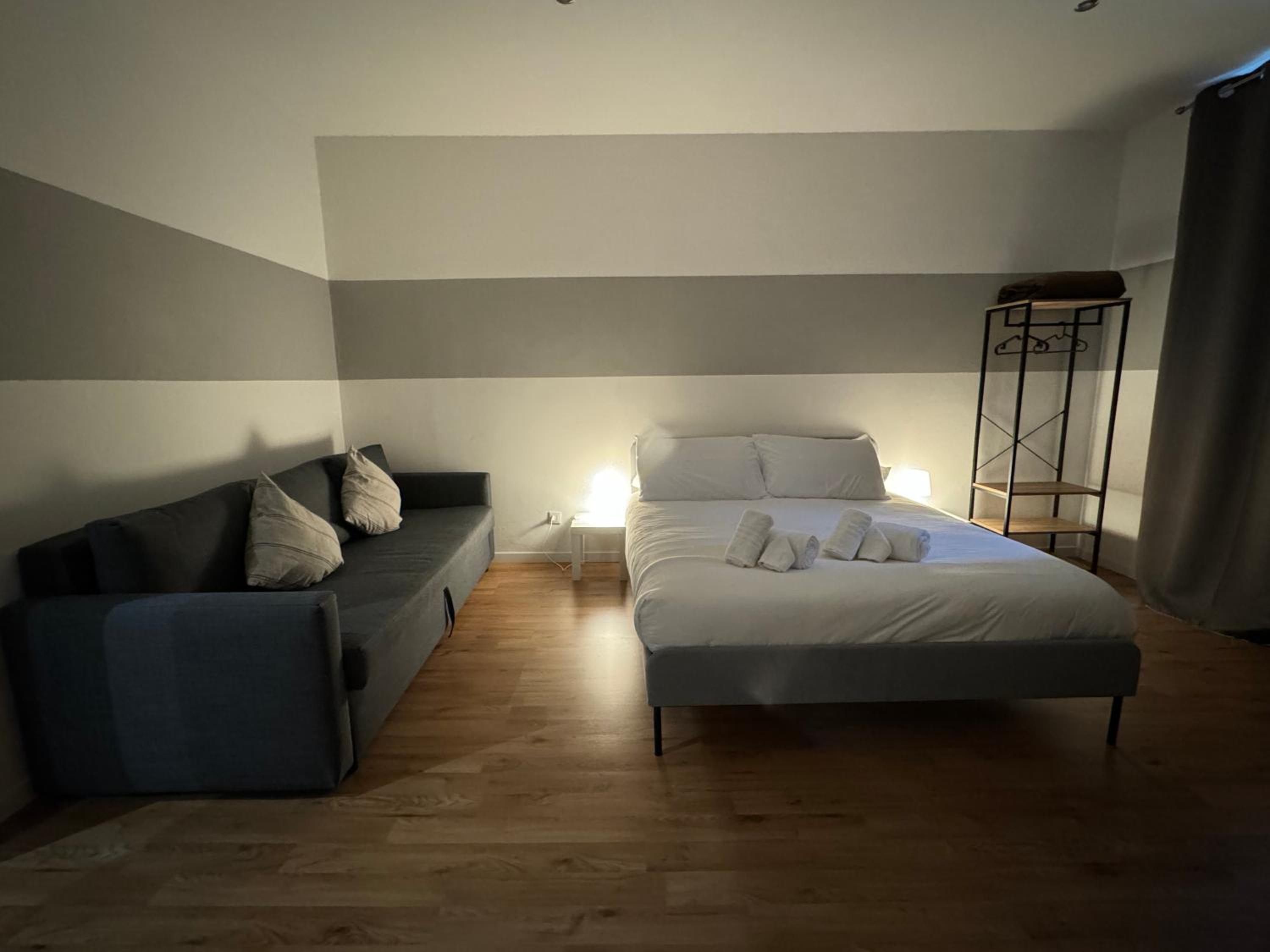 Deluxe Family Suite photo 3