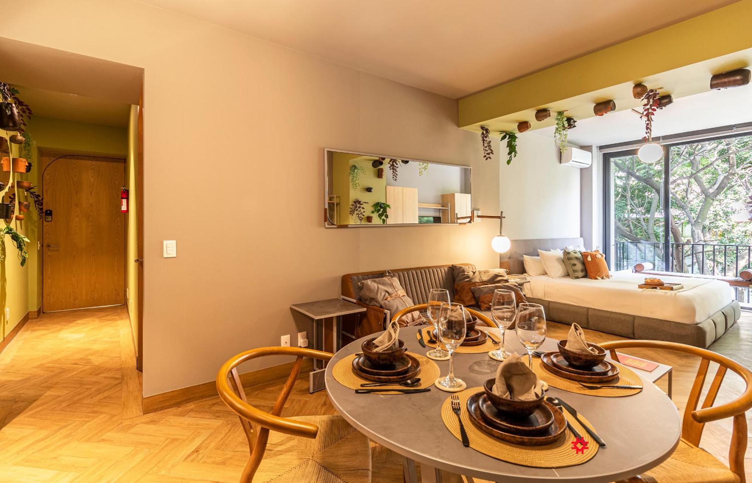 Apartment with View and Balcony - Photo 18