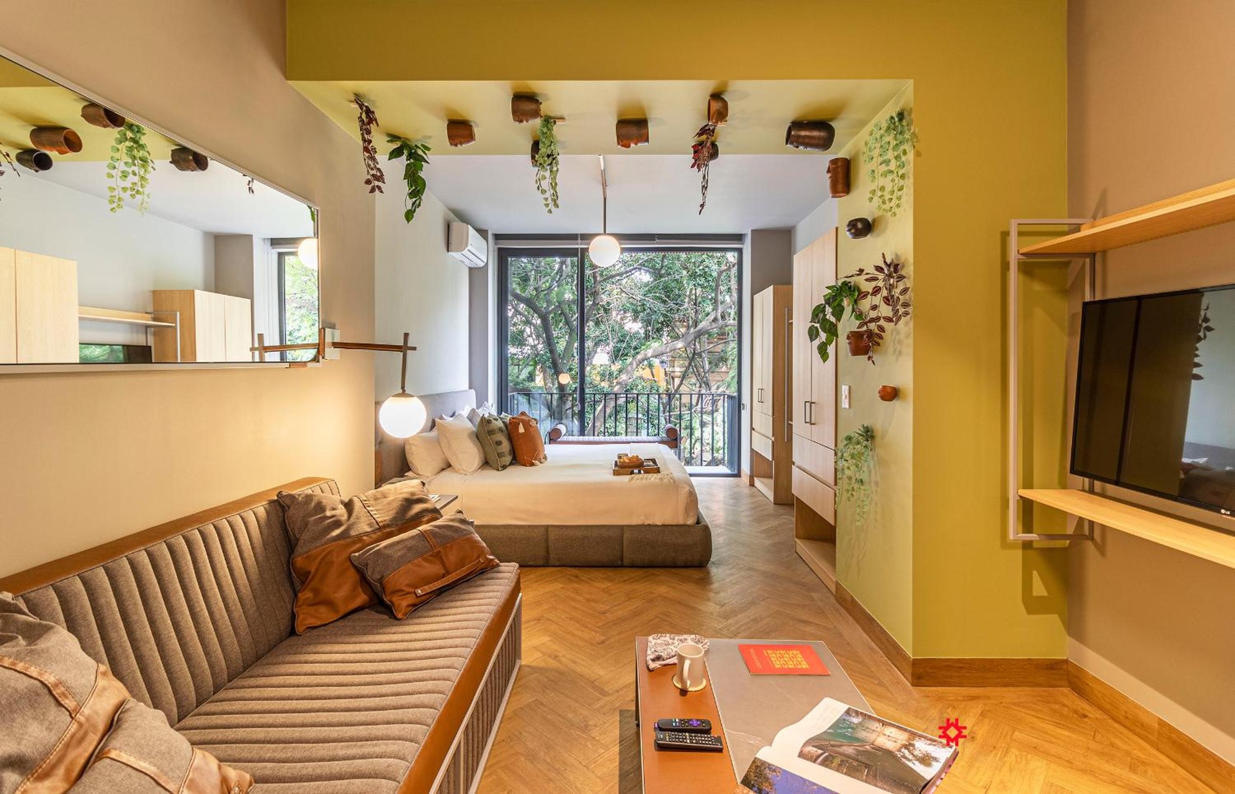 Apartment with View and Balcony - Photo 19