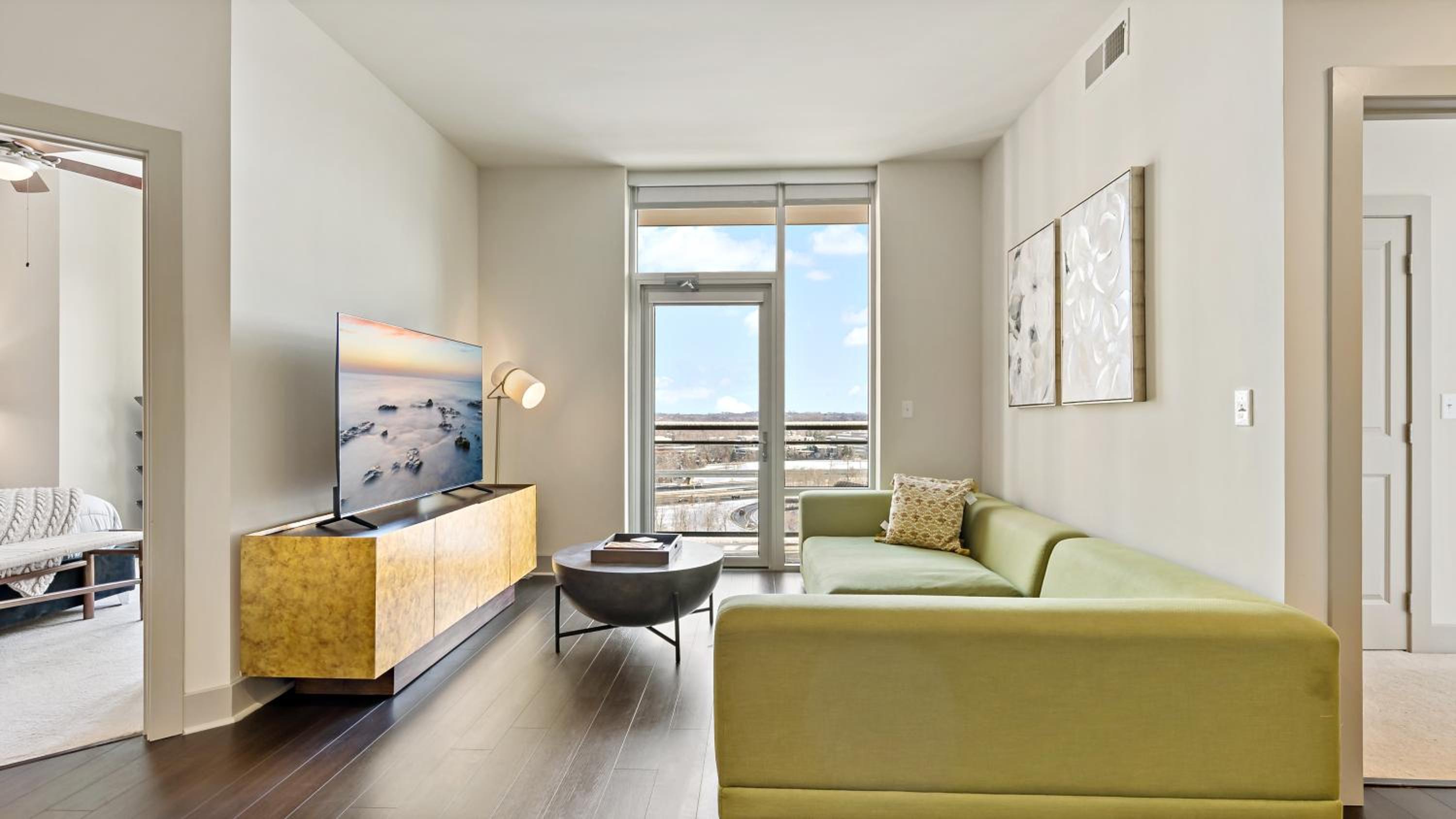 Apartment With Balcony