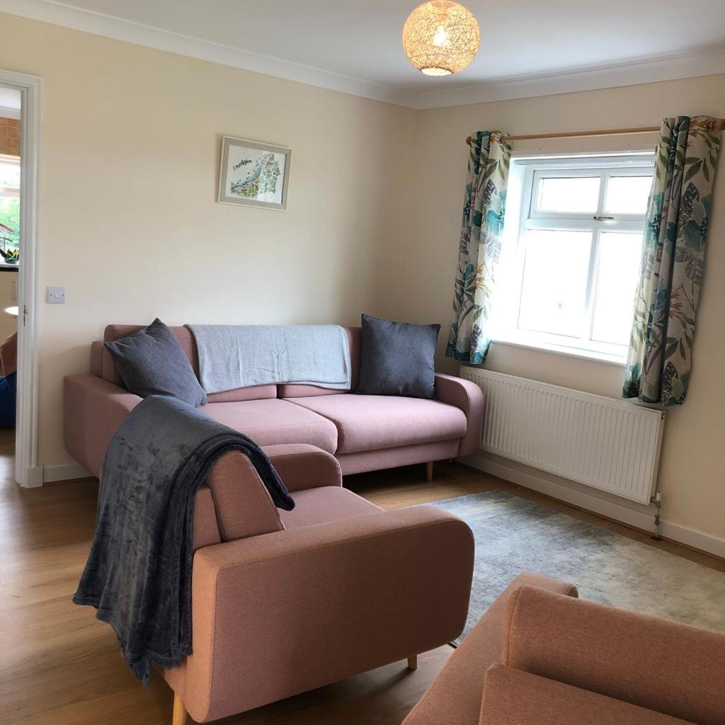 Two-Bedroom House photo 2