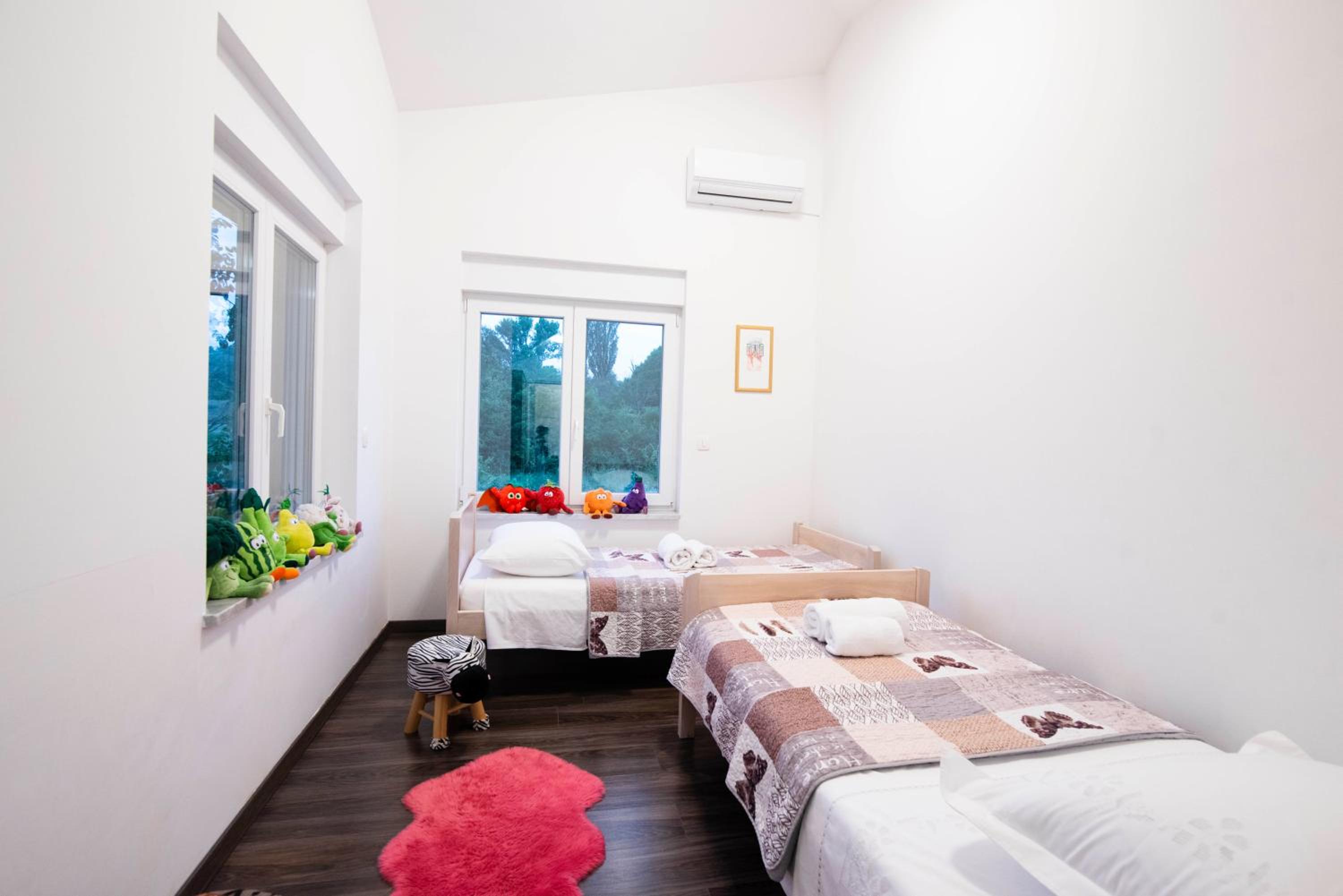 Villa photo 1