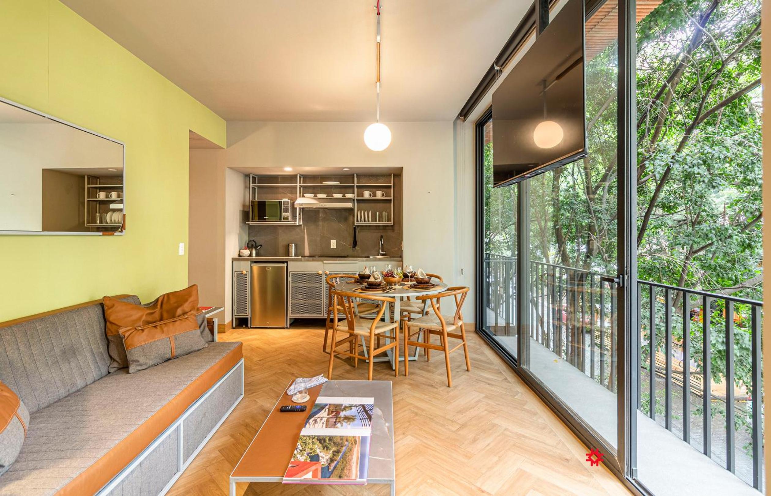 Superior Apartment with Balcony - Photo 18