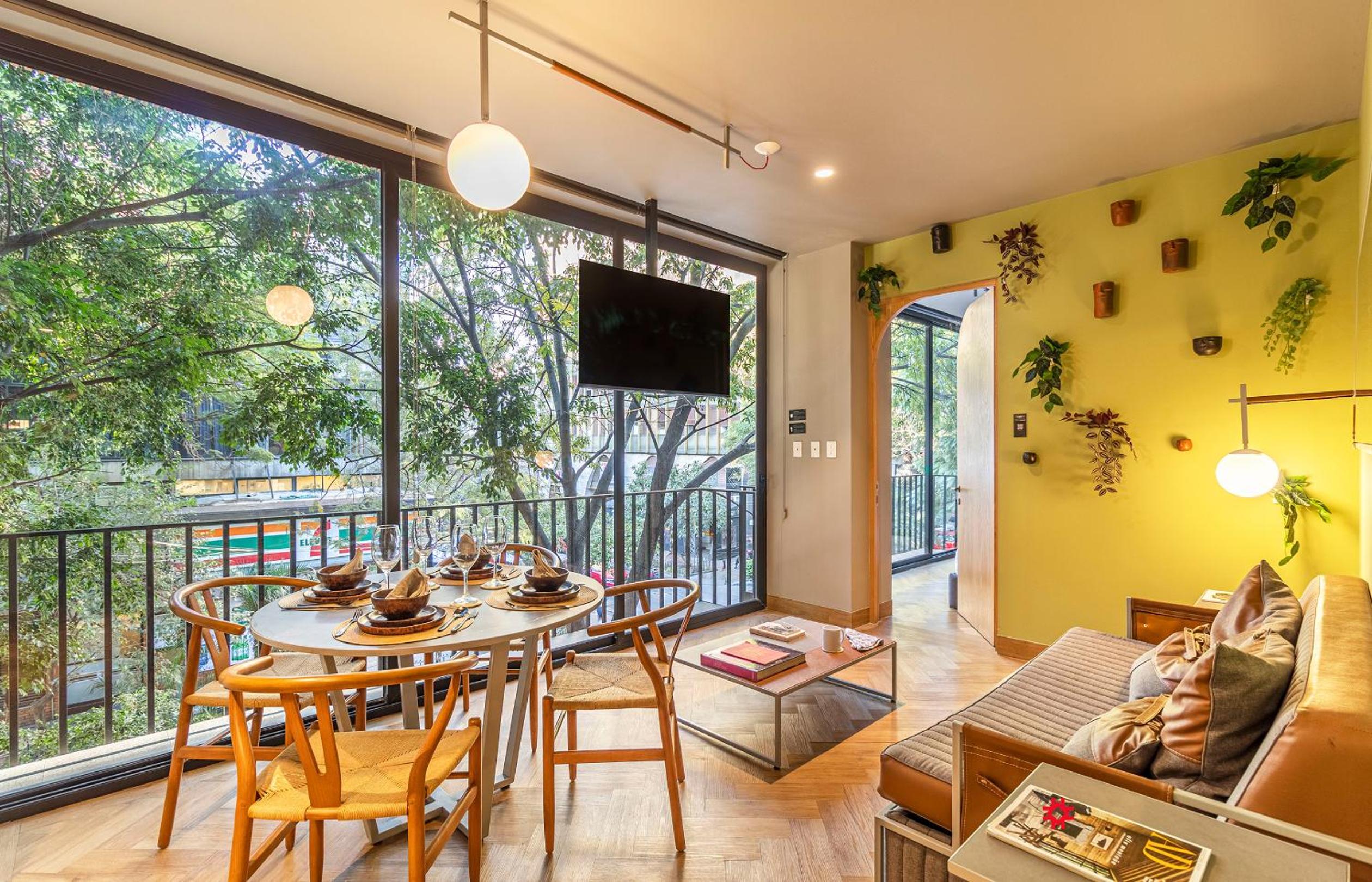 Superior Apartment with Balcony - Photo 16