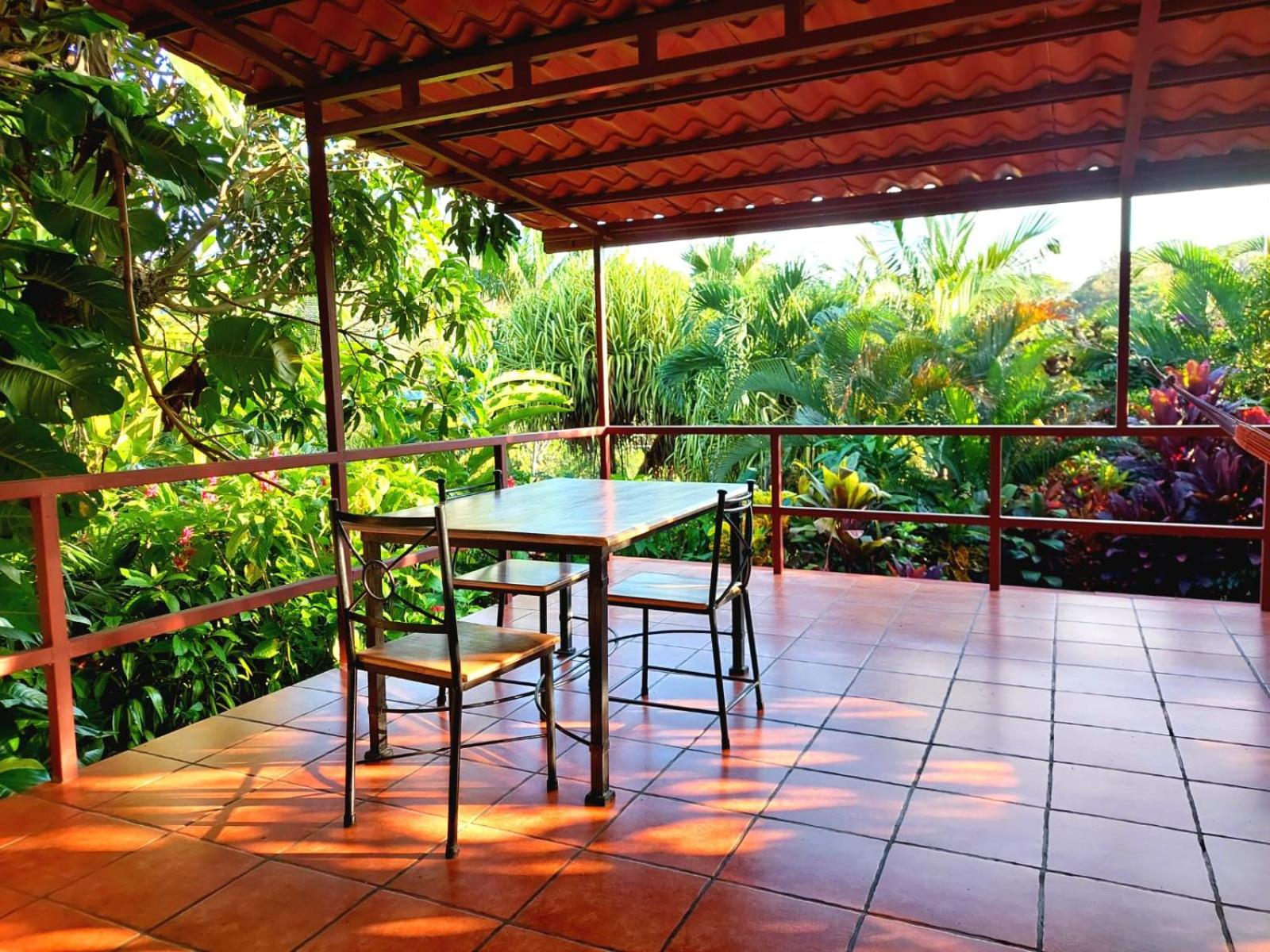 Apartment with Balcony photo 2