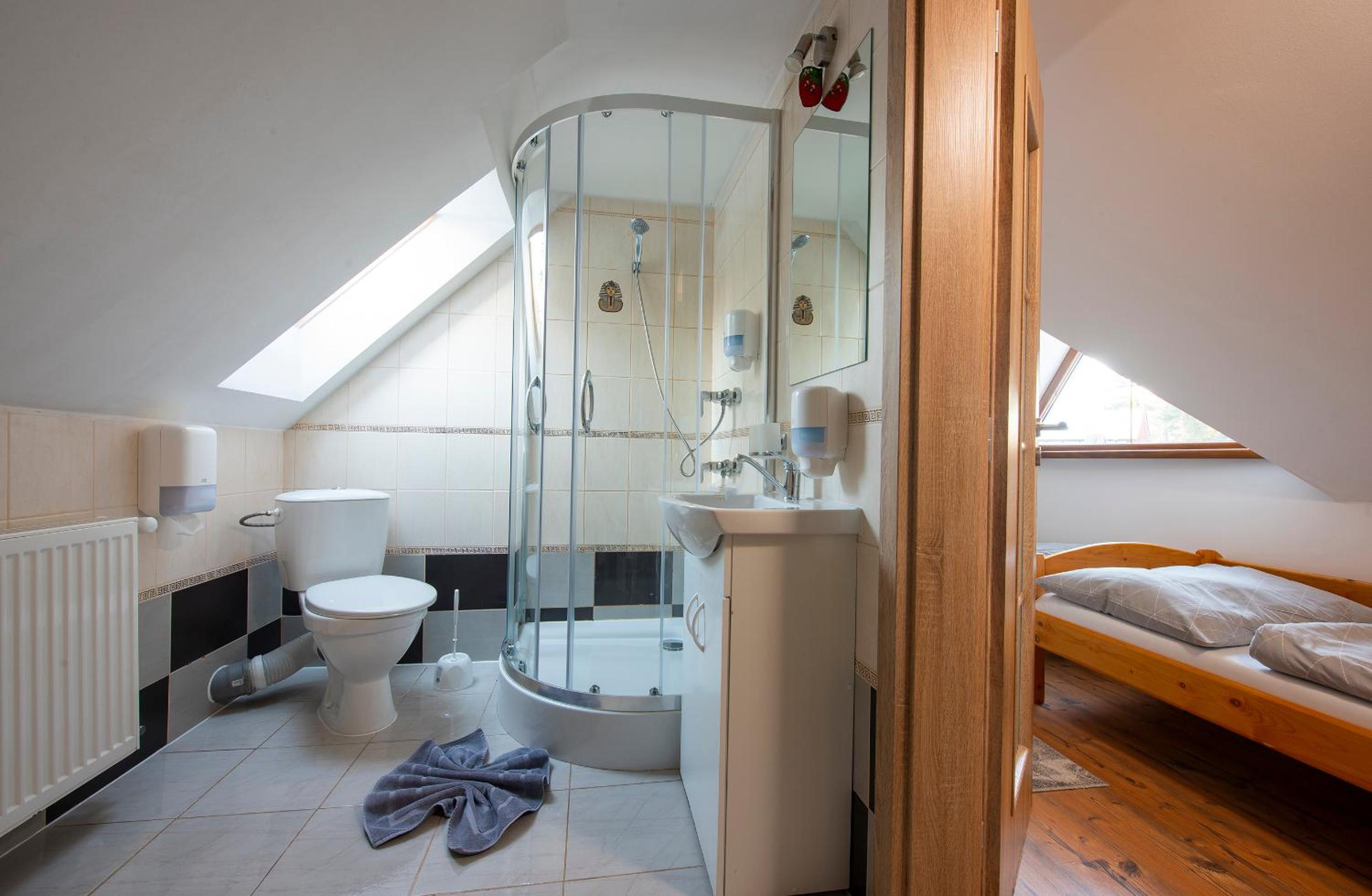 Two-Bedroom Attic Suite - Photo 4