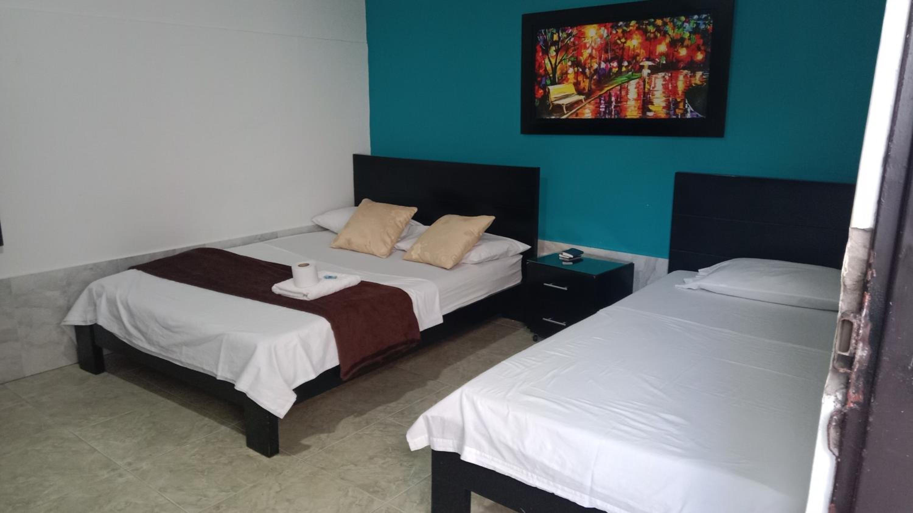 Basic Triple Room photo 3