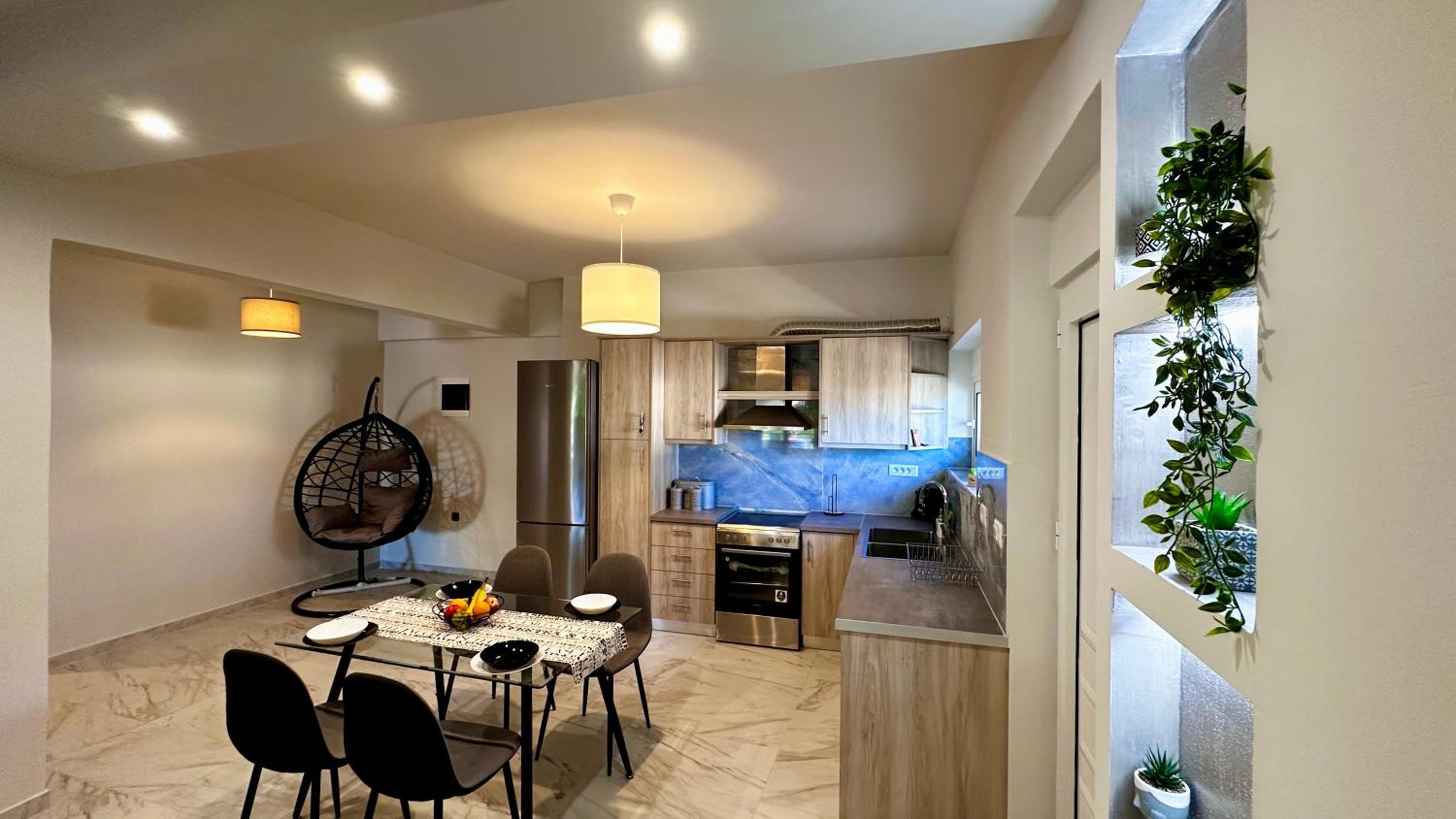 Two-Bedroom House photo 3