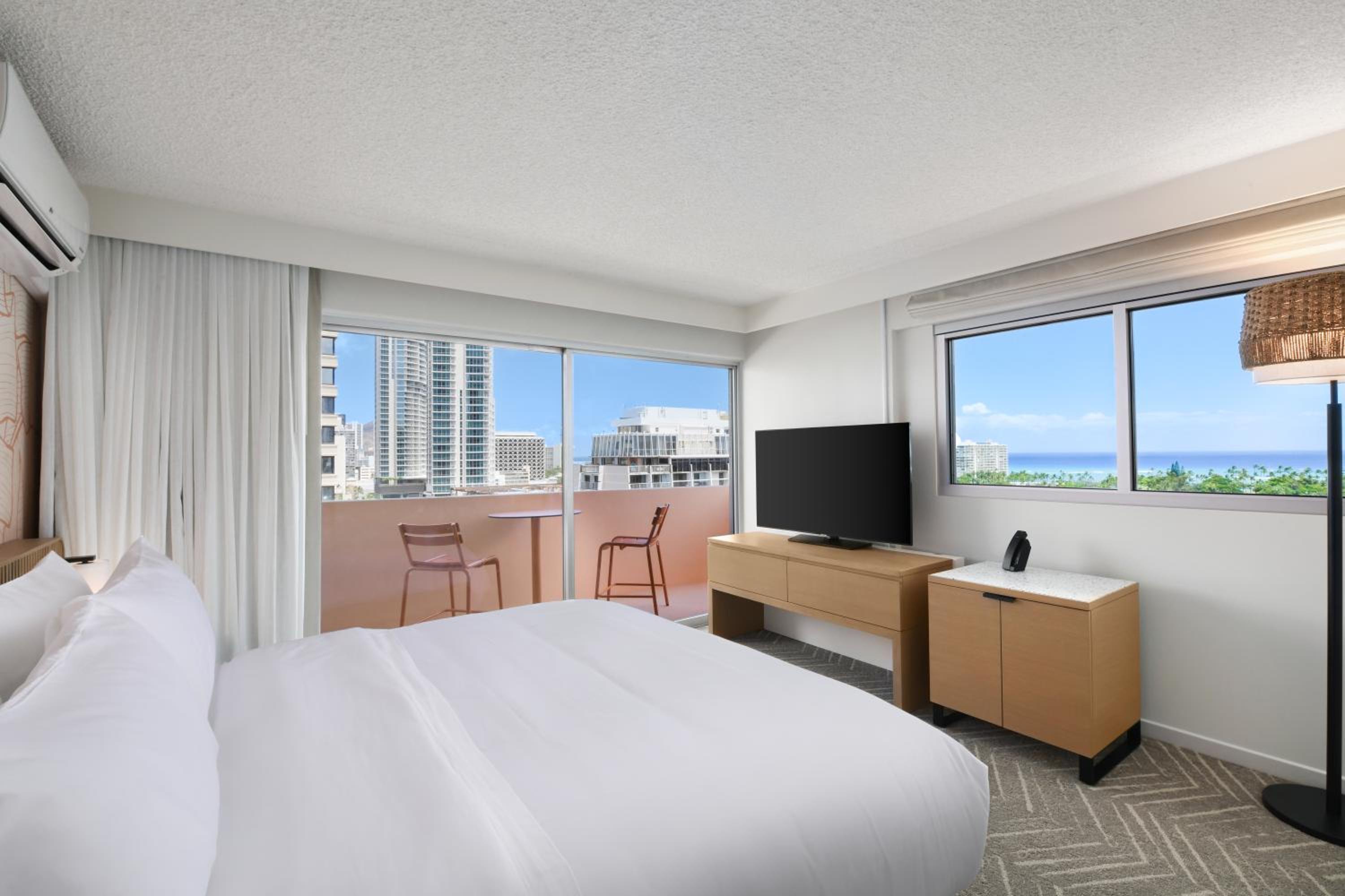 Ocean View King Bed
