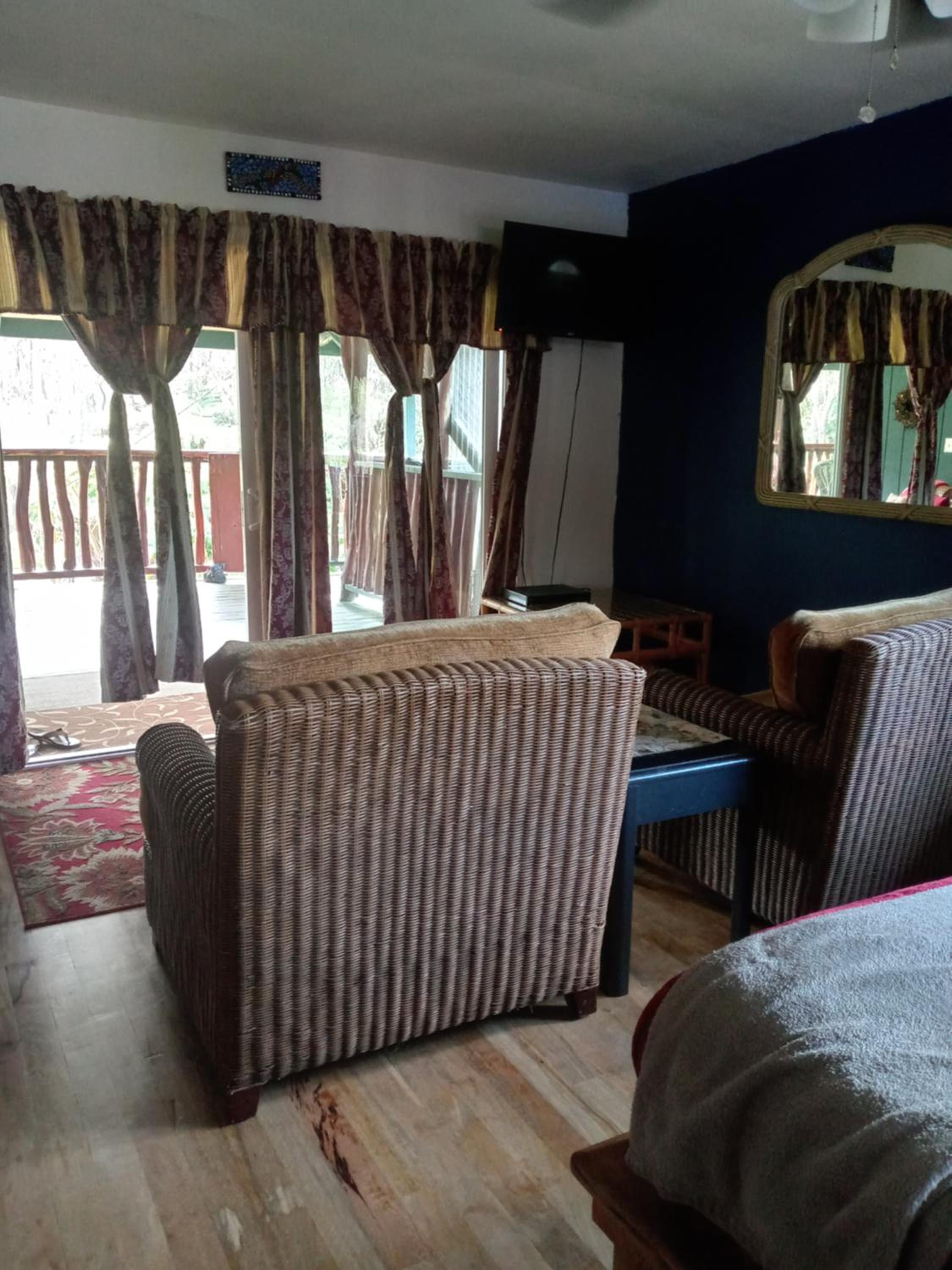 King Suite with Spa Bath photo 3