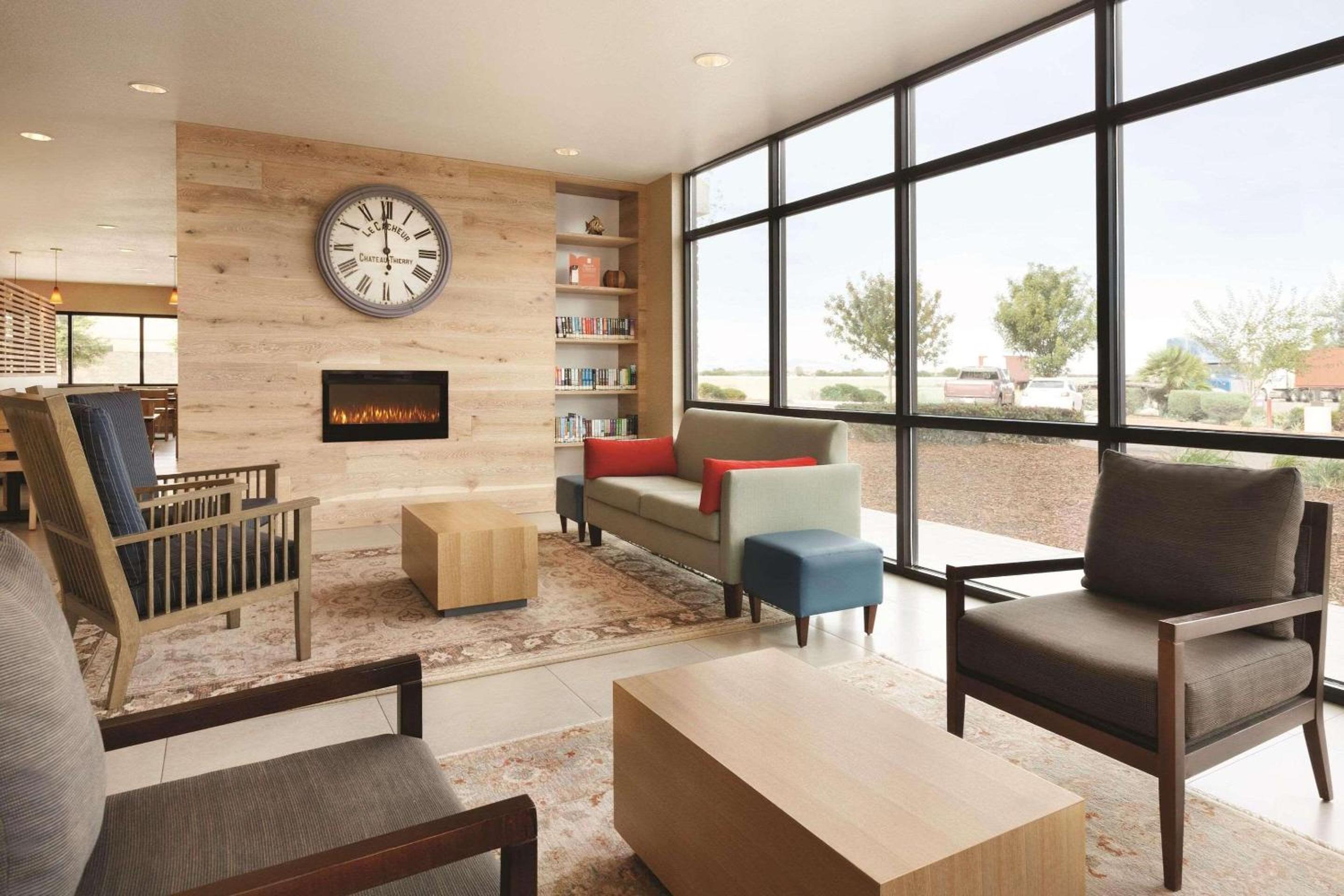 Queen Suite