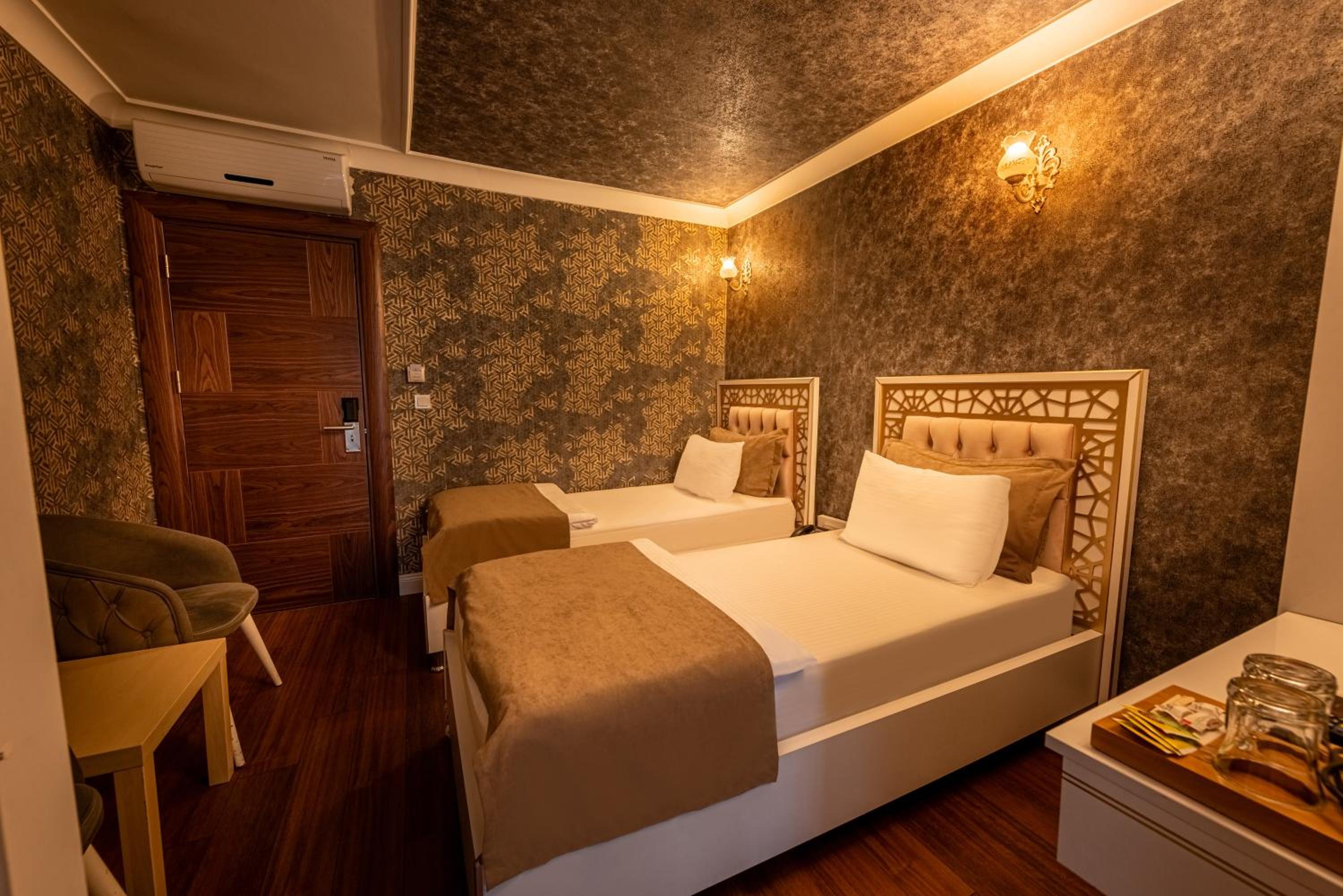 Deluxe Double Room photo 1