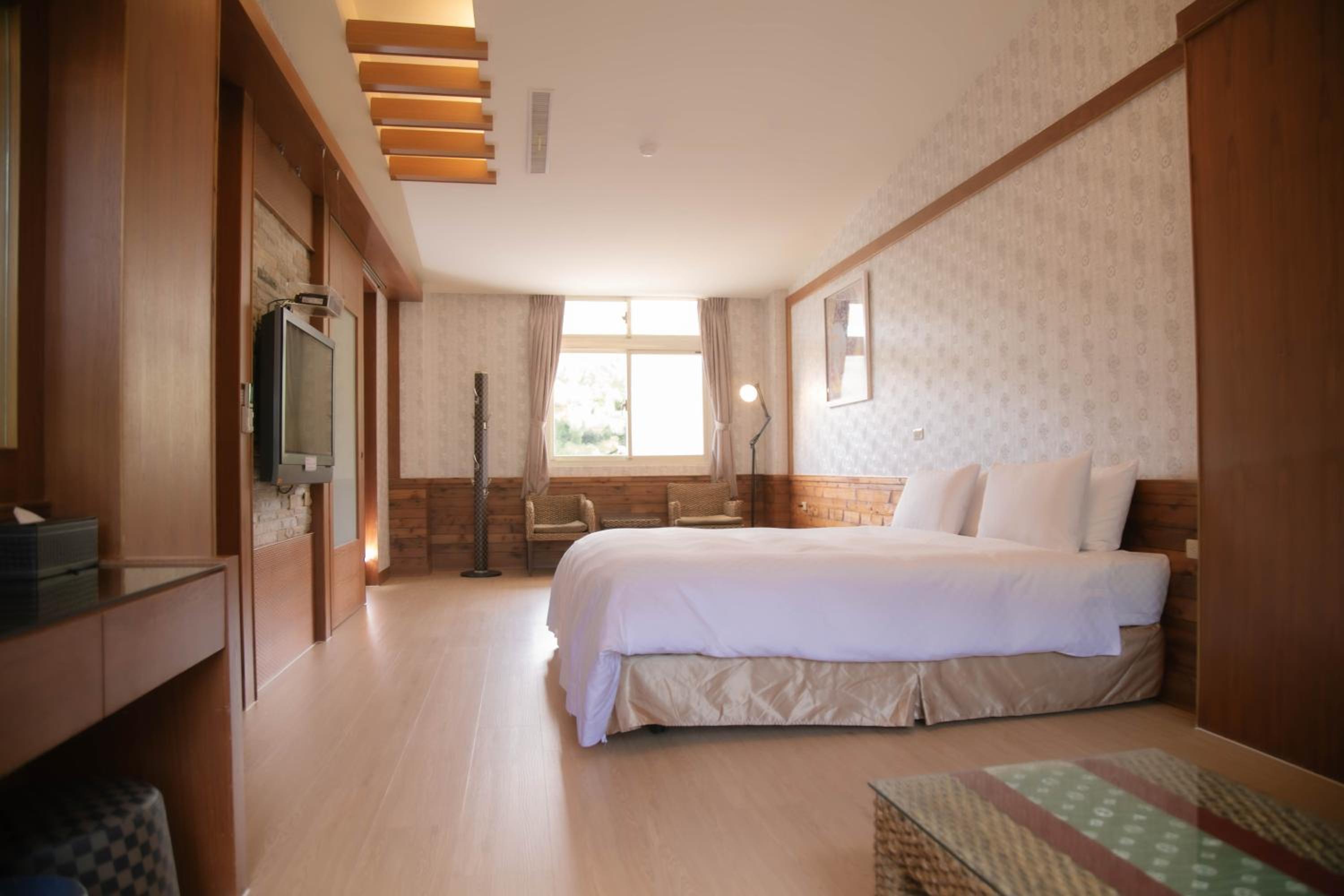 Superior Double Room with Spa Bath photo 3