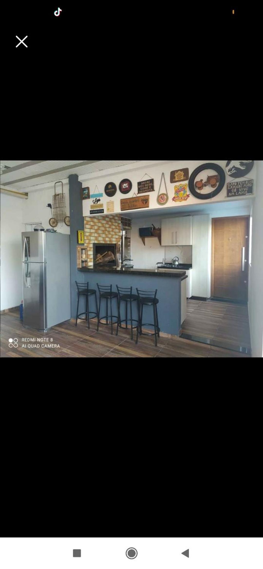 Three-Bedroom House photo 2