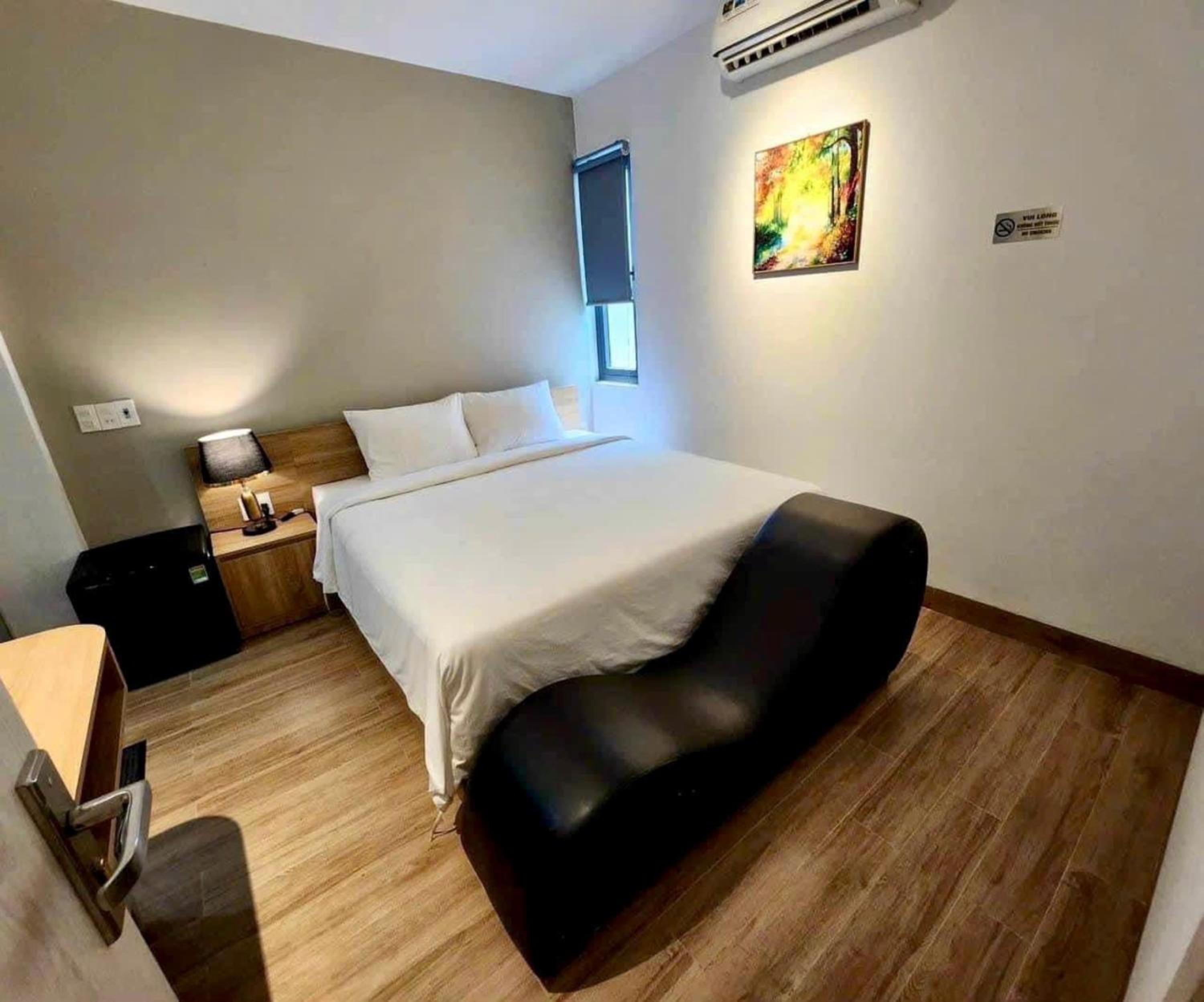 Double Room - Photo 1