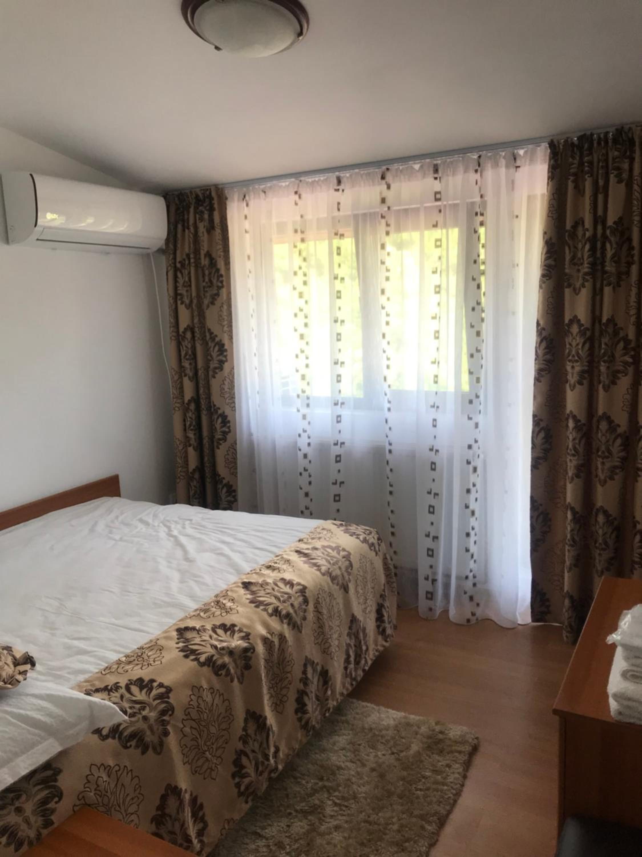Single Room with Private Bathroom photo 1