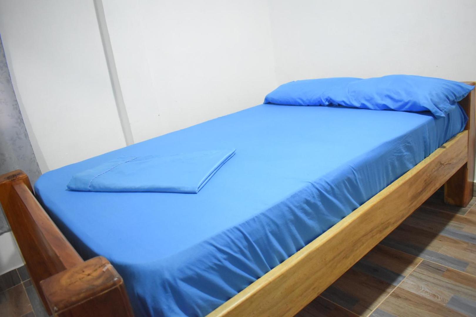 Large Single Room photo 3