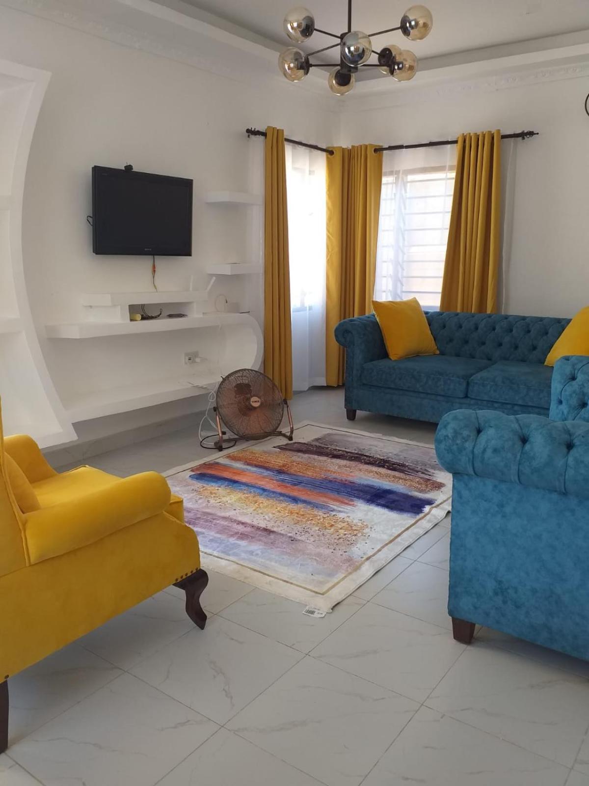 Two-Bedroom House photo 1