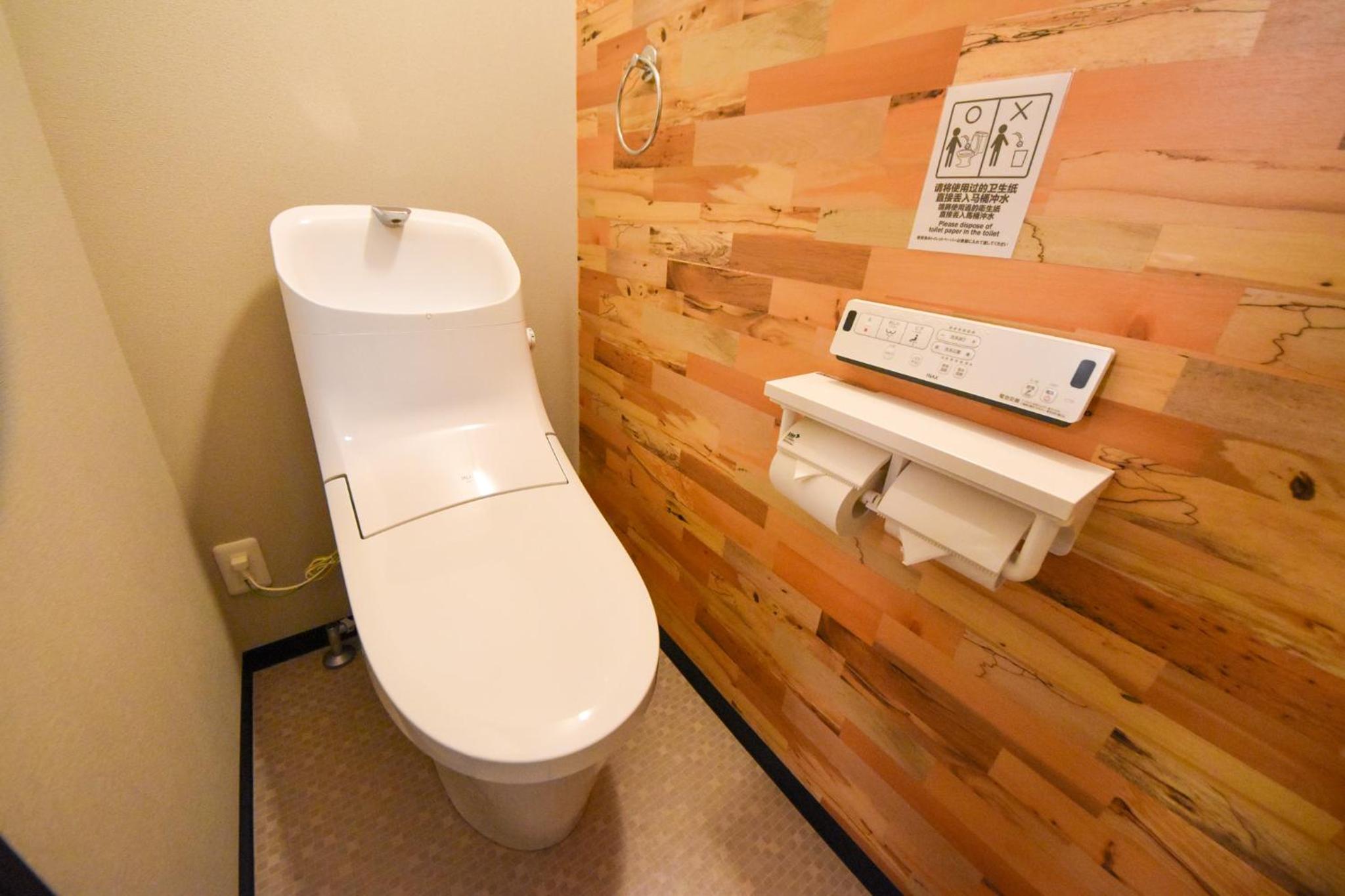 One-Bedroom Apartment - Photo 21