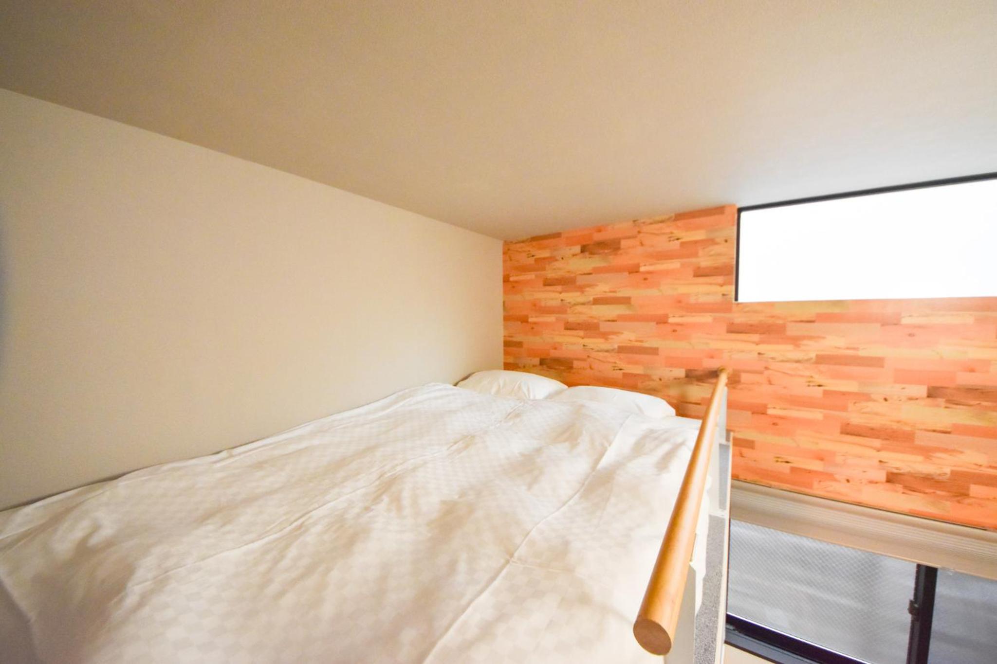 One-Bedroom Apartment - Photo 25