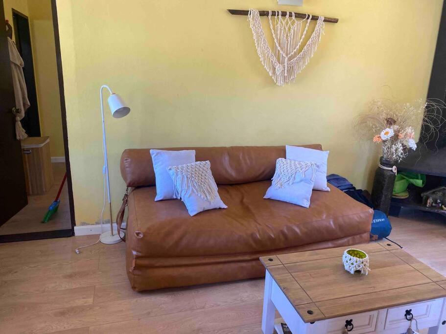 Three-Bedroom House photo 2