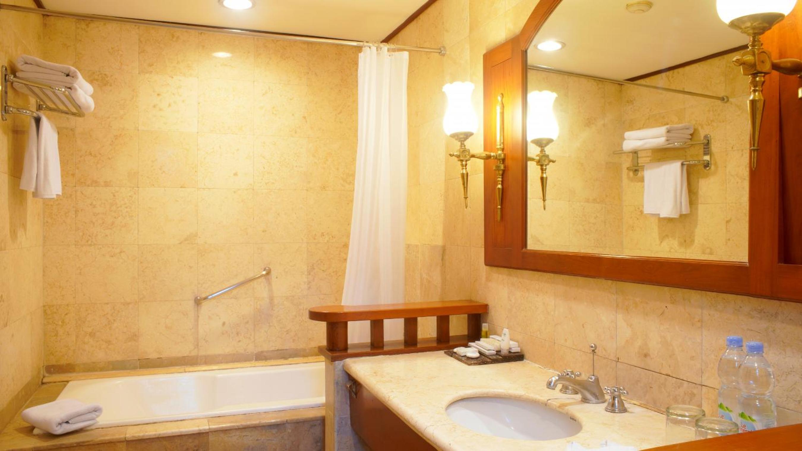 Two-Bedroom Bungalow with Private Pool  - Photo 7