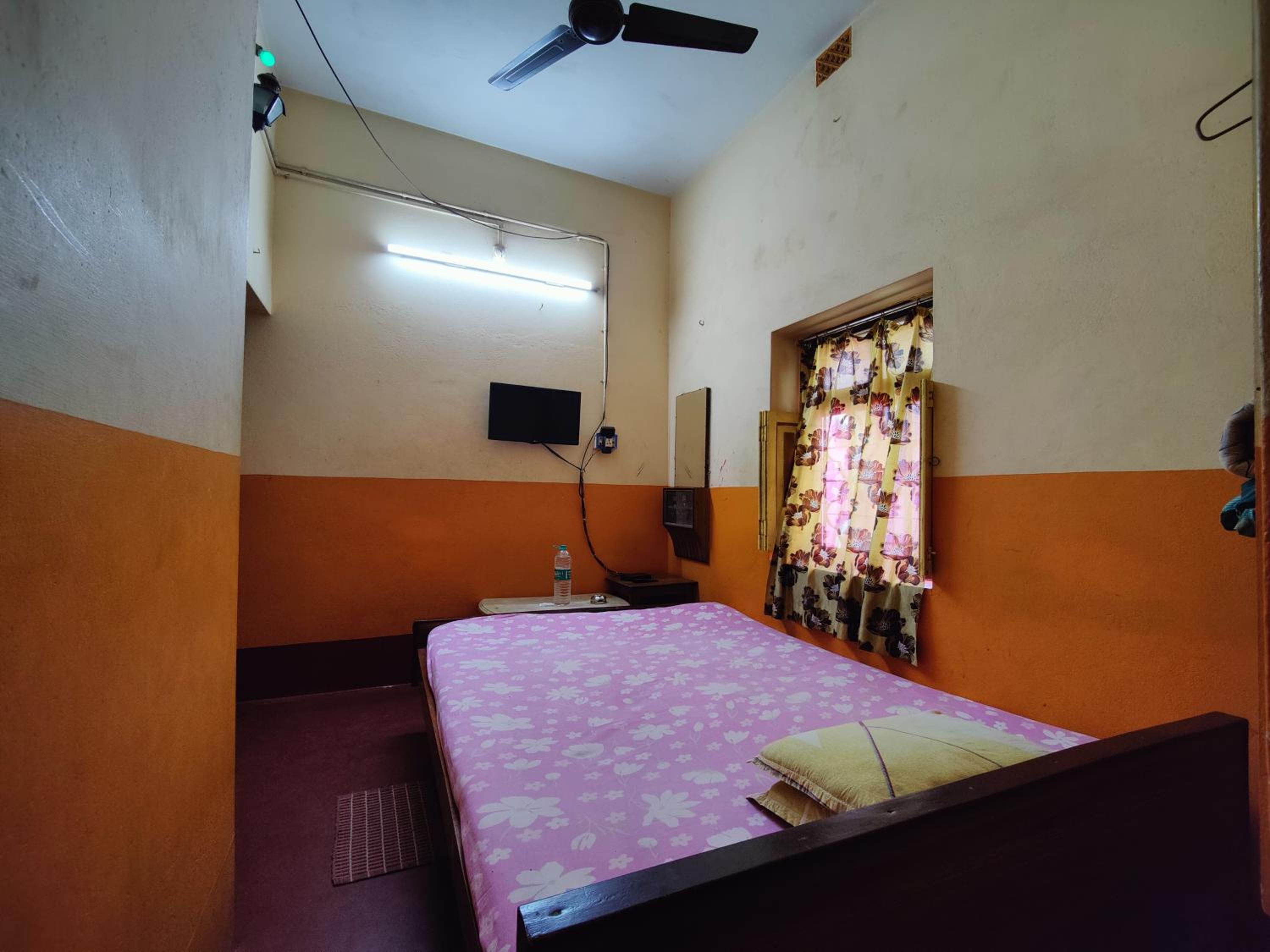 Double Room - Photo 2