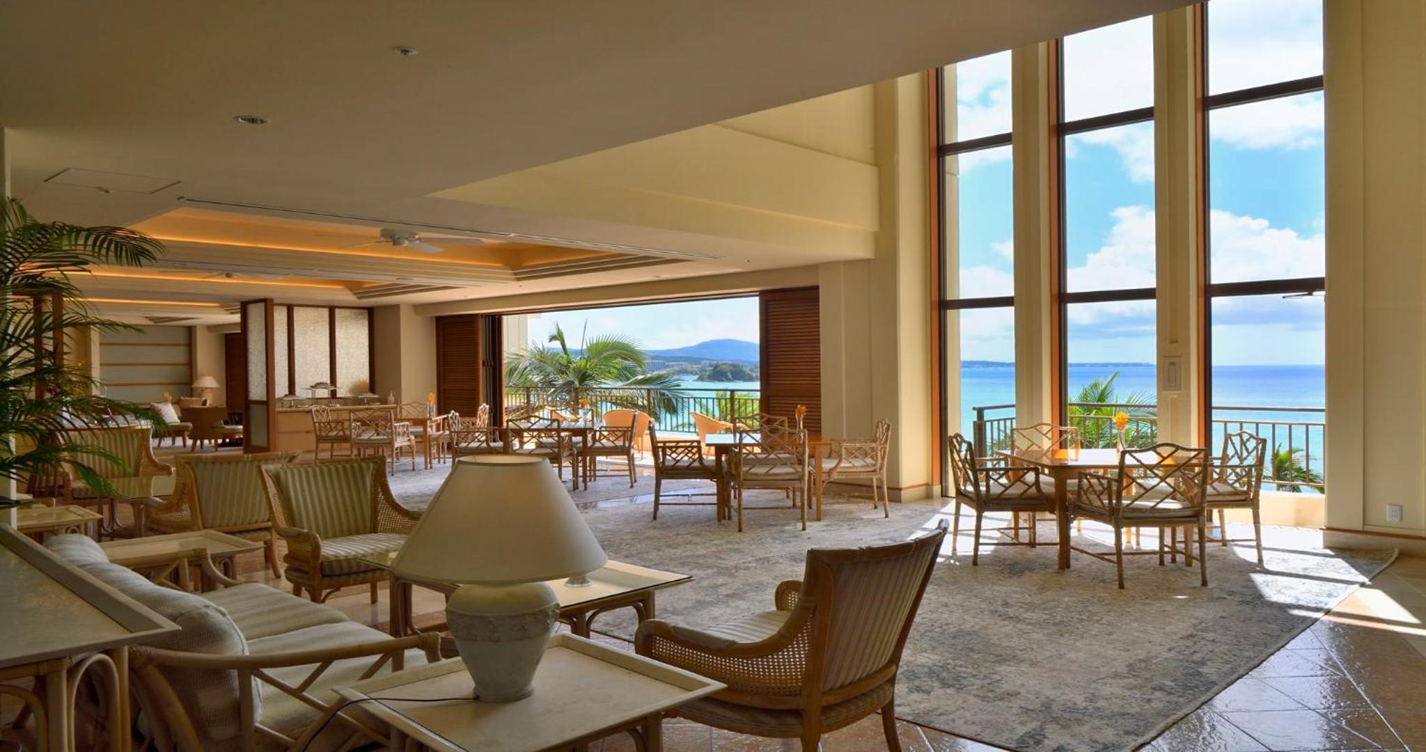 Club Elegant Ocean Front - Lounge access photo 3