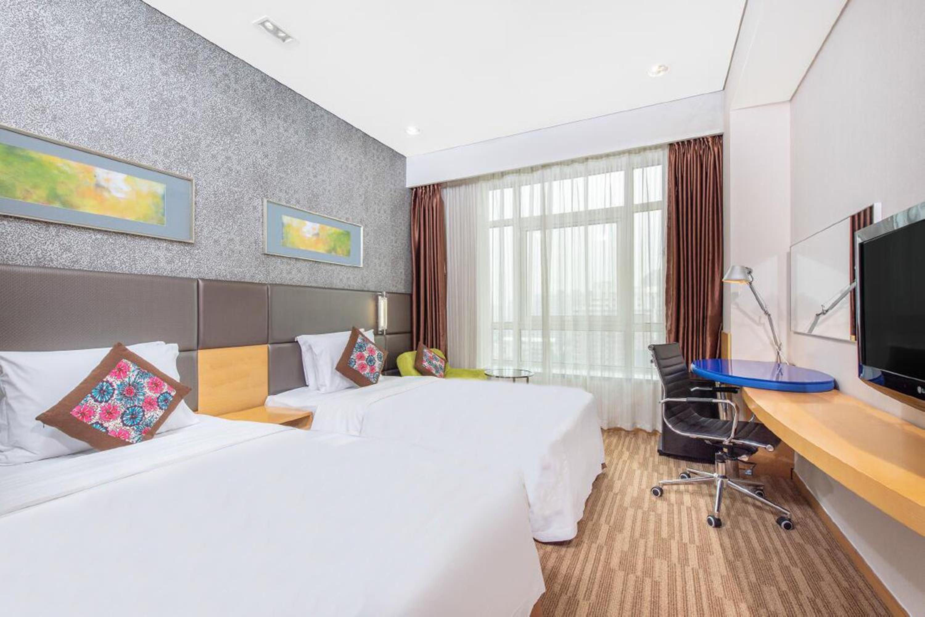 Standard Twin Room with Air Purifier