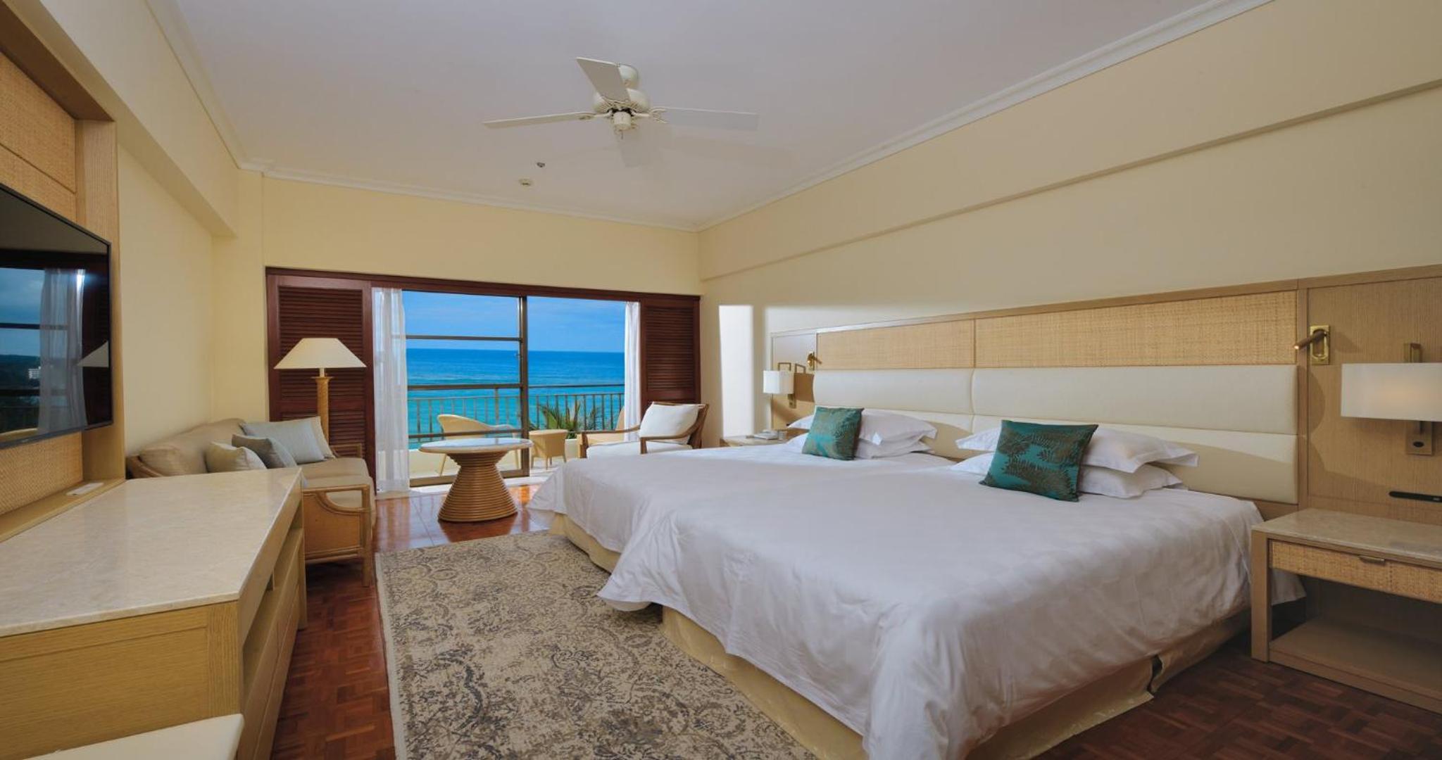 Deluxe Natural Ocean Front - High Floor
