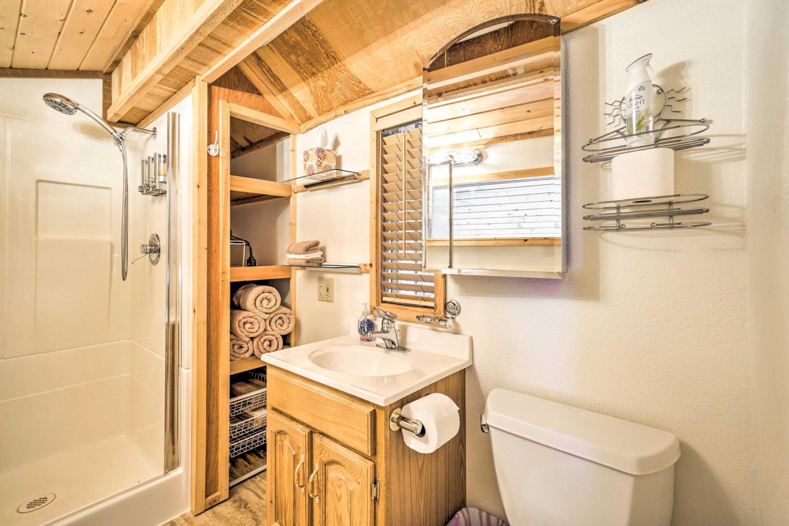One-Bedroom House photo 3