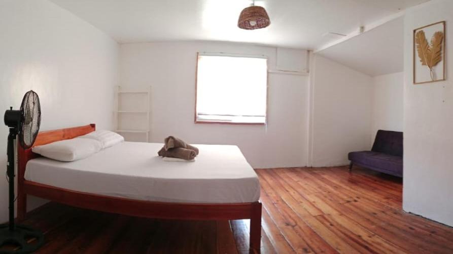 Double Room with Private Bathroom photo 2