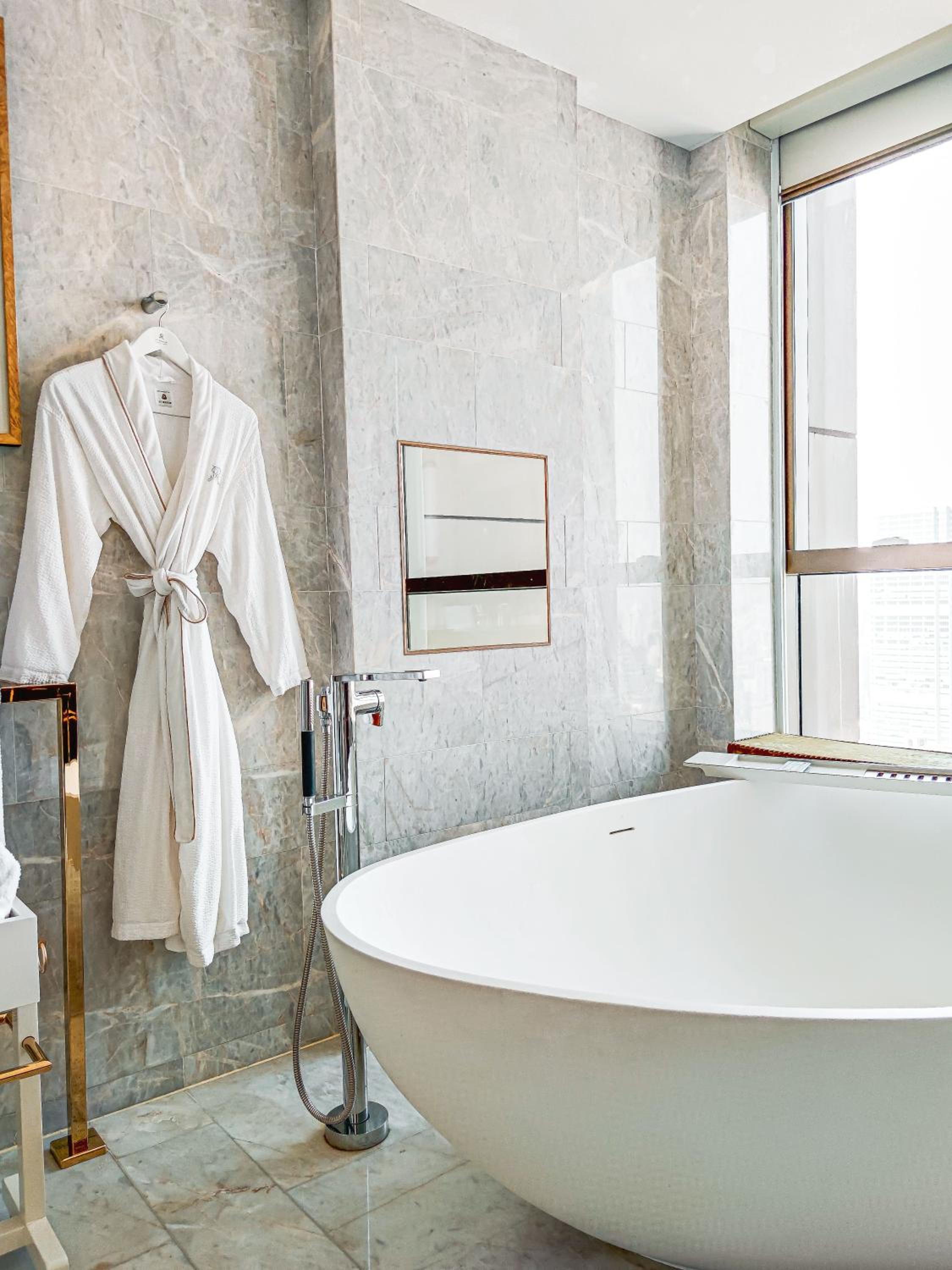The Manor Junior Suite photo 2