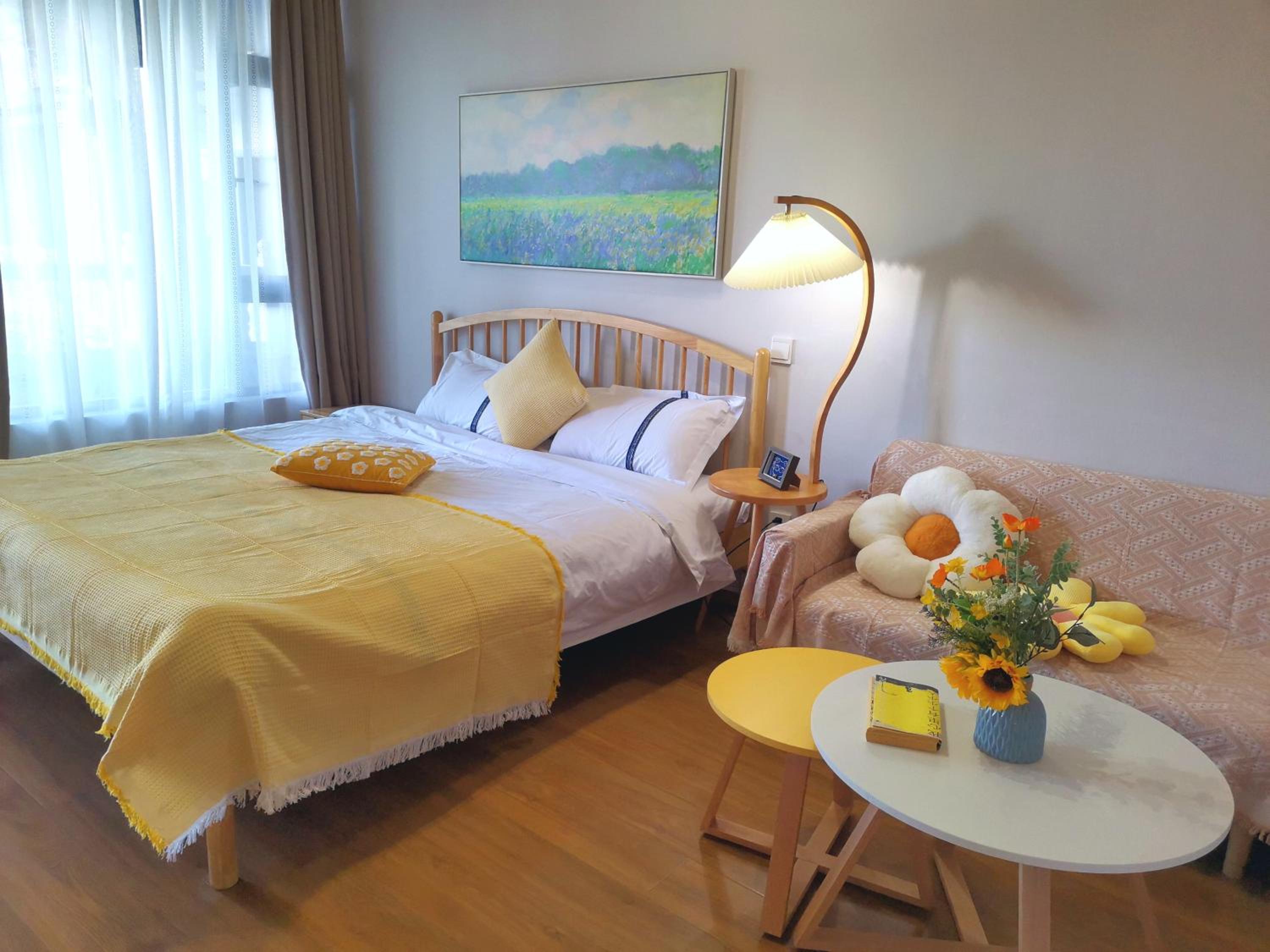 Deluxe Queen Room photo 2