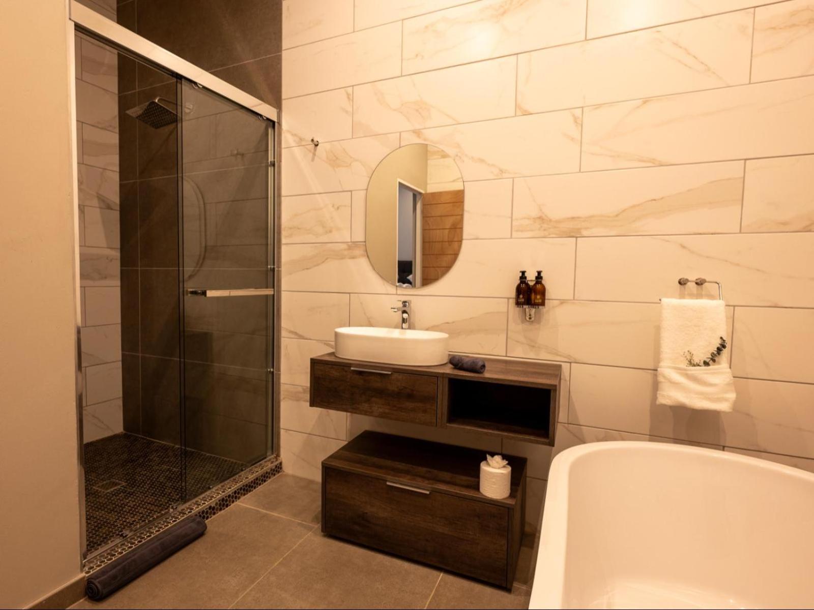 Family Room with Bathroom - Photo 5