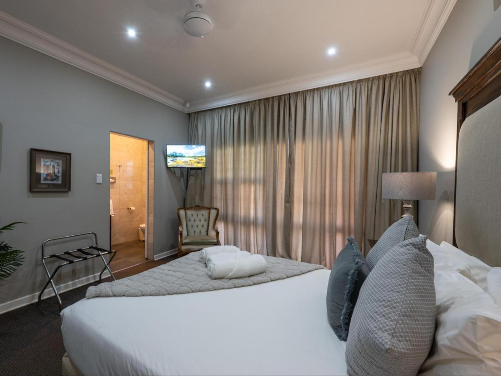 Luxury Queen Room - Photo 4